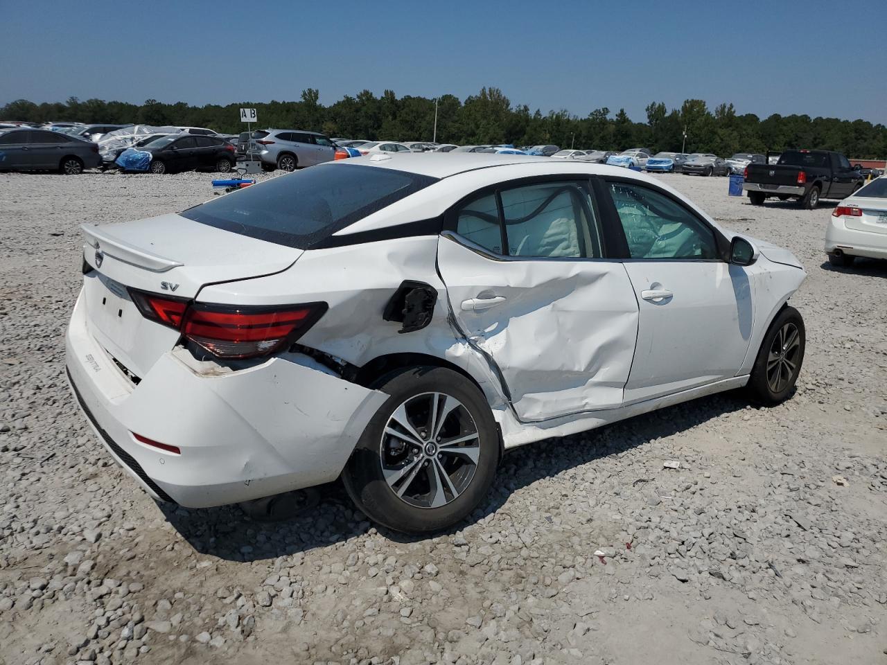 2022 Nissan Sentra Sv - Image 3