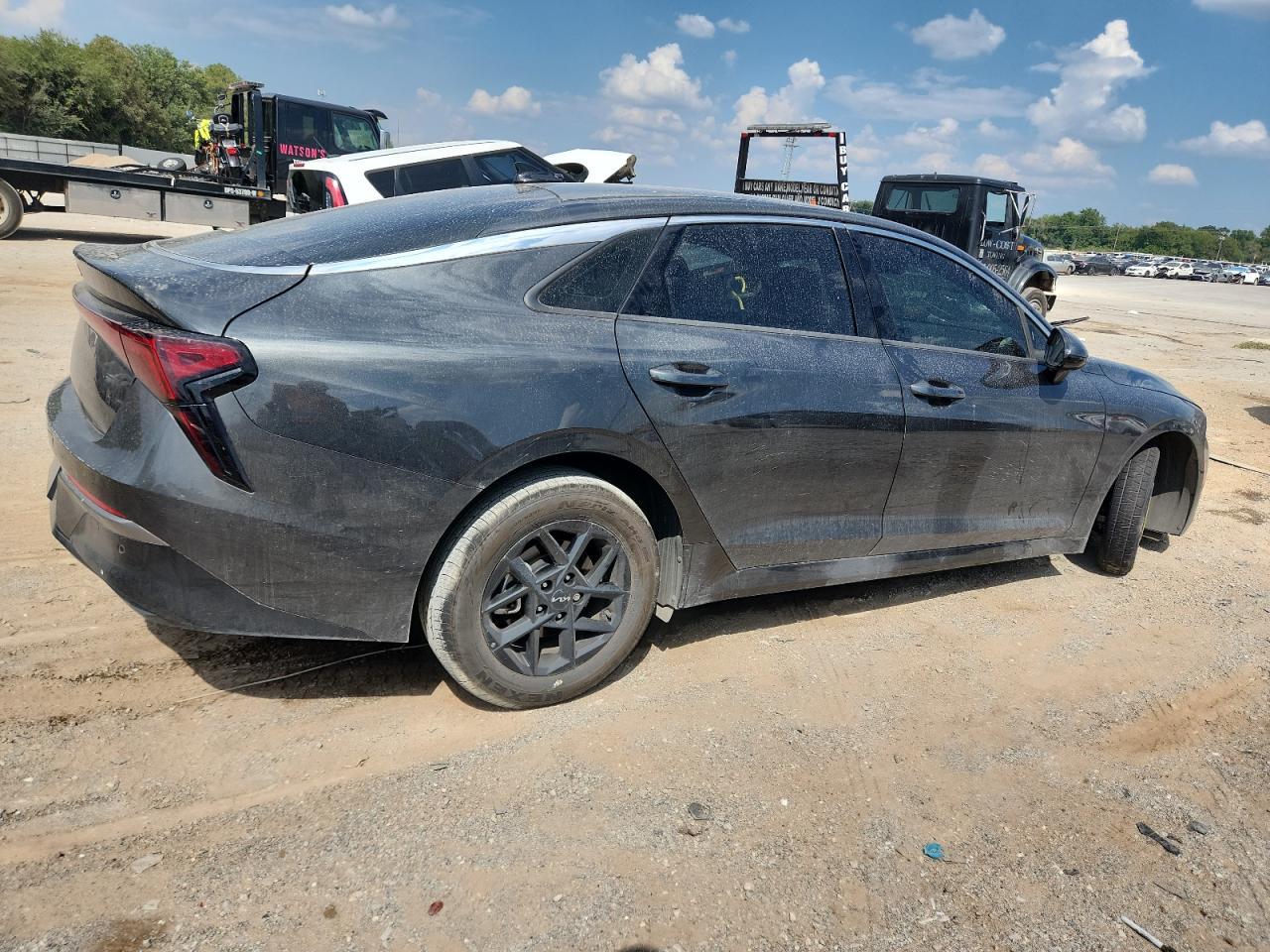 2025 Kia K5 Lxs - Фото 3