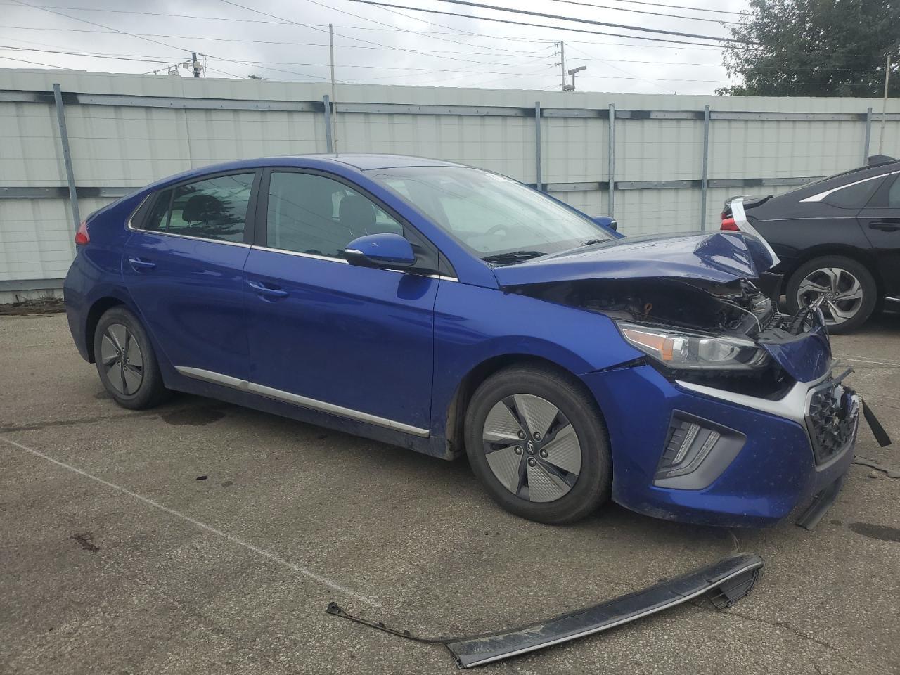 2021 Hyundai Ioniq Se - Фото 4