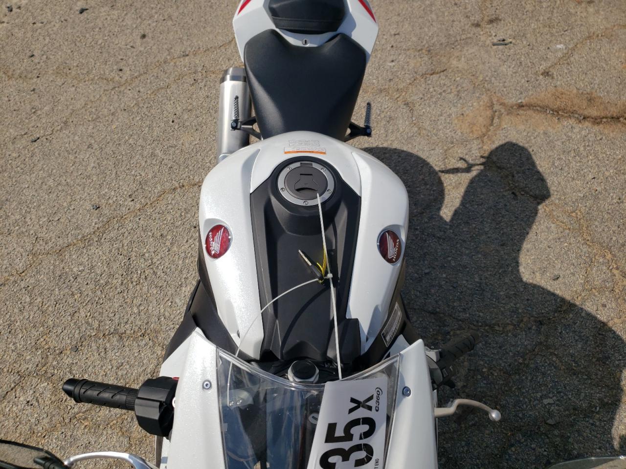 2025 Honda Cbr1000 Rr - Image 5