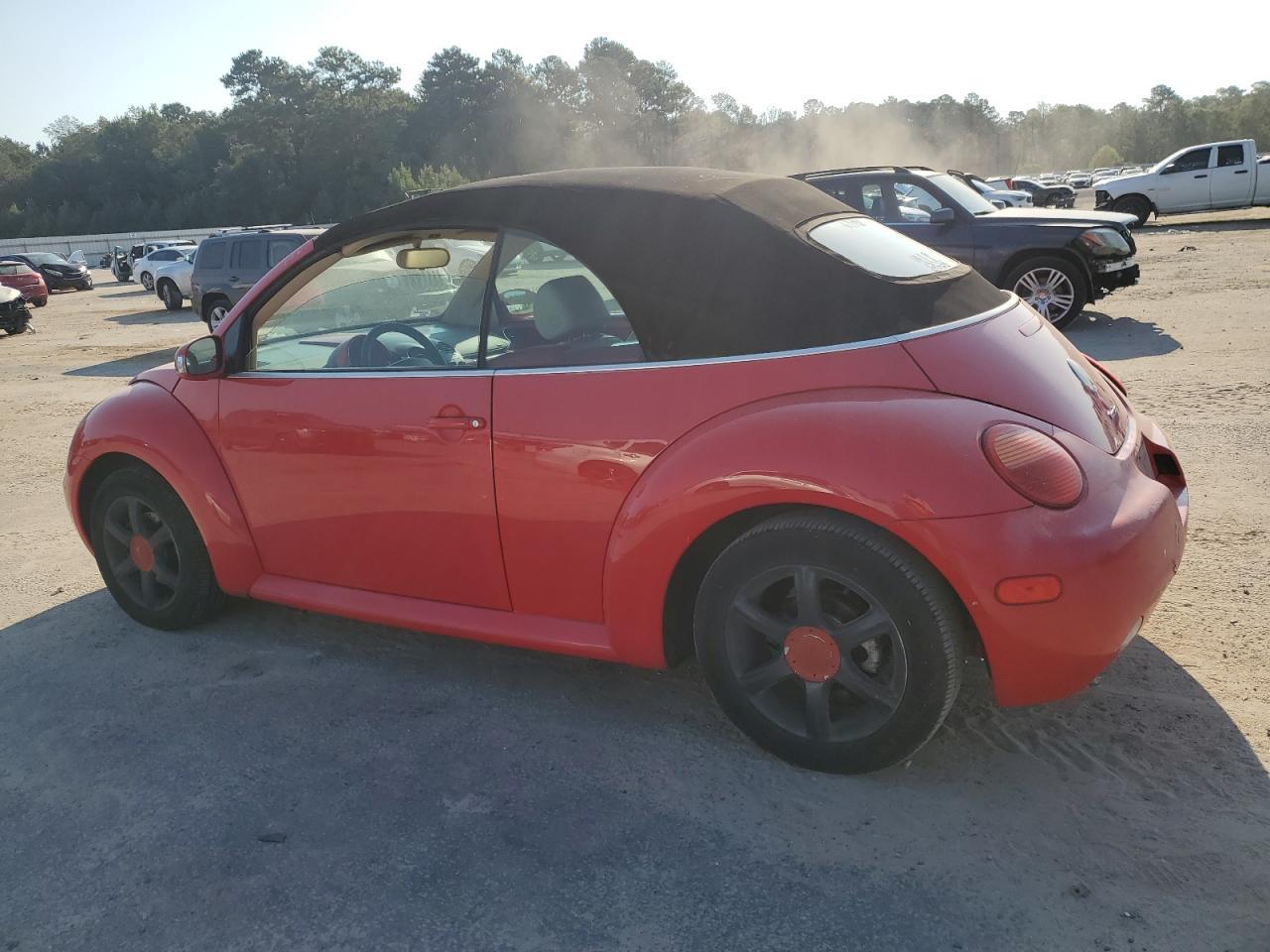 2004 Volkswagen New Beetle Gls - Фото 2