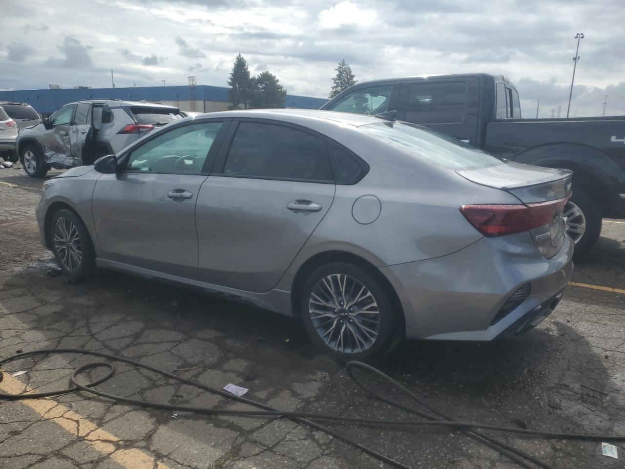 2024 Kia Forte Gt Line - Image 2