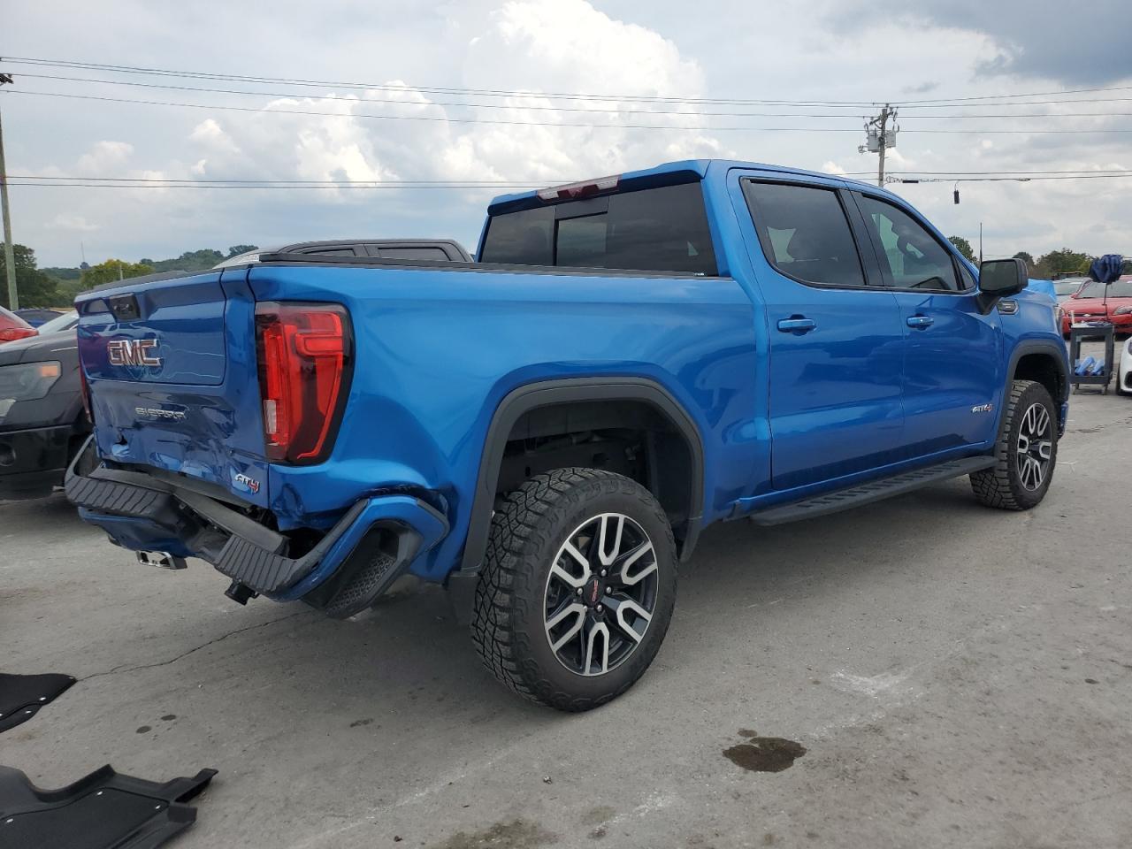 2024 GMC Sierra K1500 At4 - Фото 3