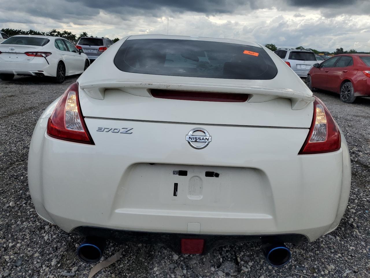 2019 Nissan 370Z Base - Image 6