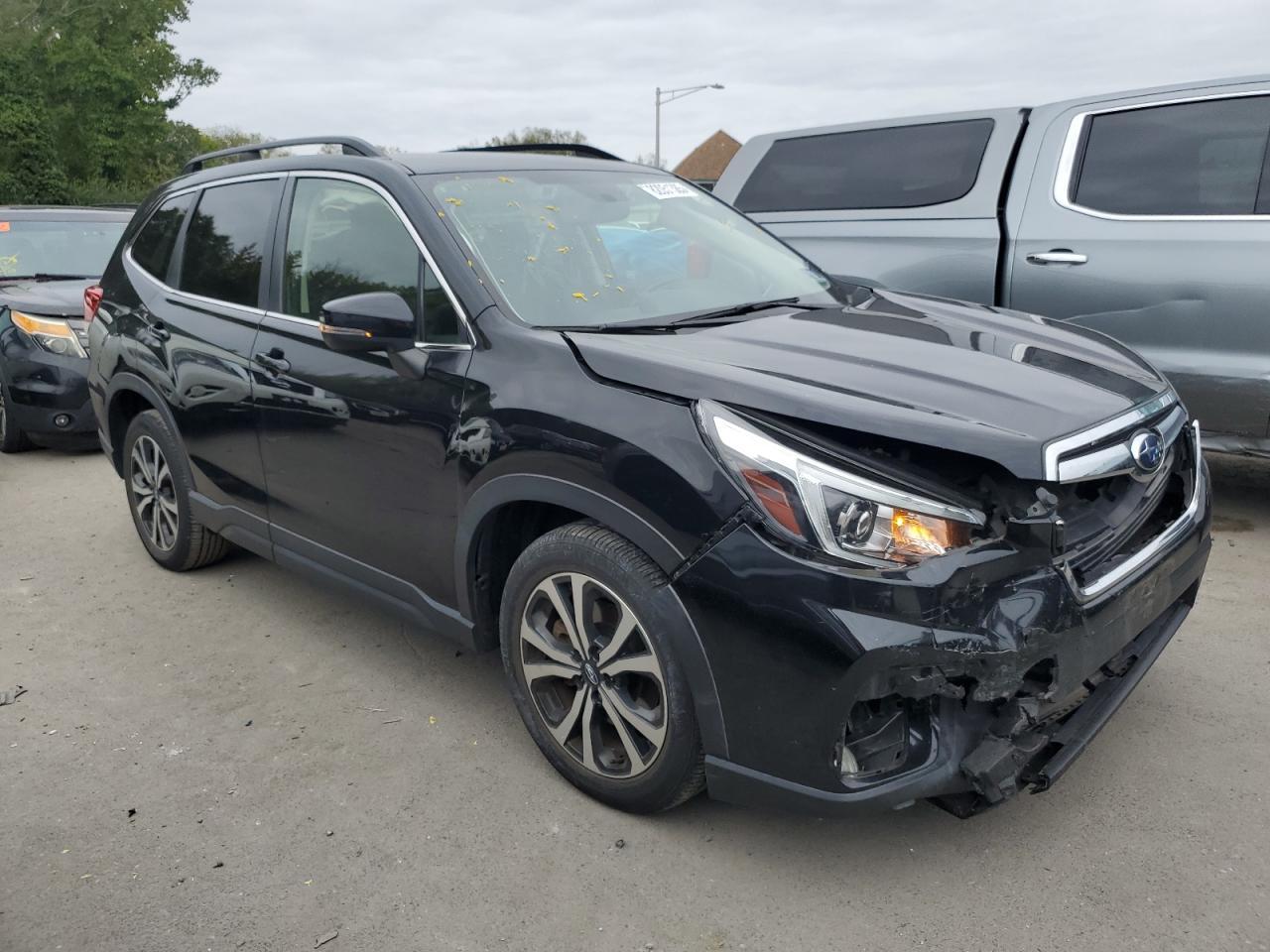 2019 Subaru Forester Limited - Фото 4