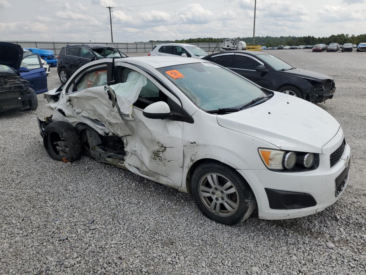 2012 Chevrolet Sonic Lt - Image 4