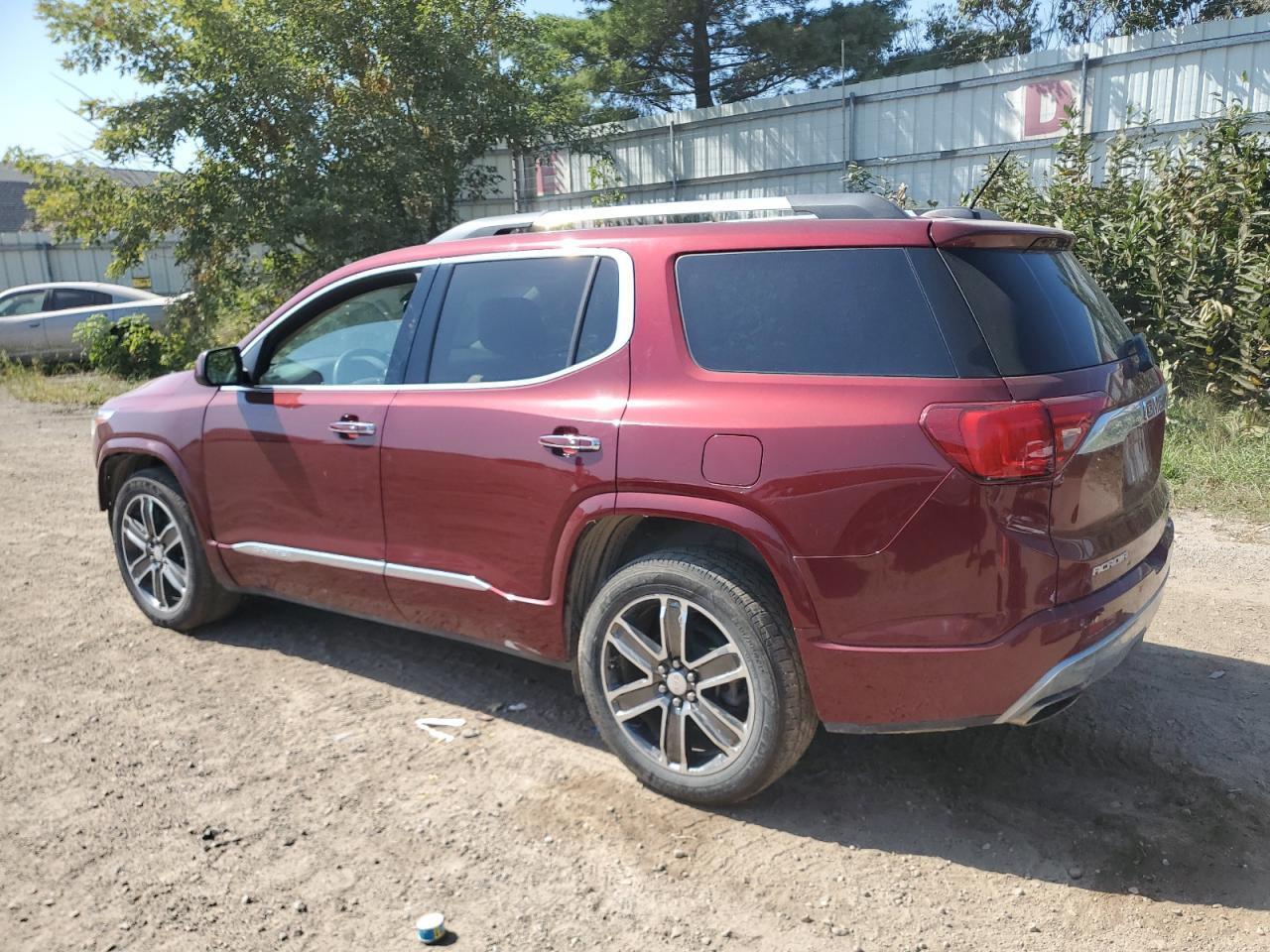 2017 GMC Acadia Denali - Image 2