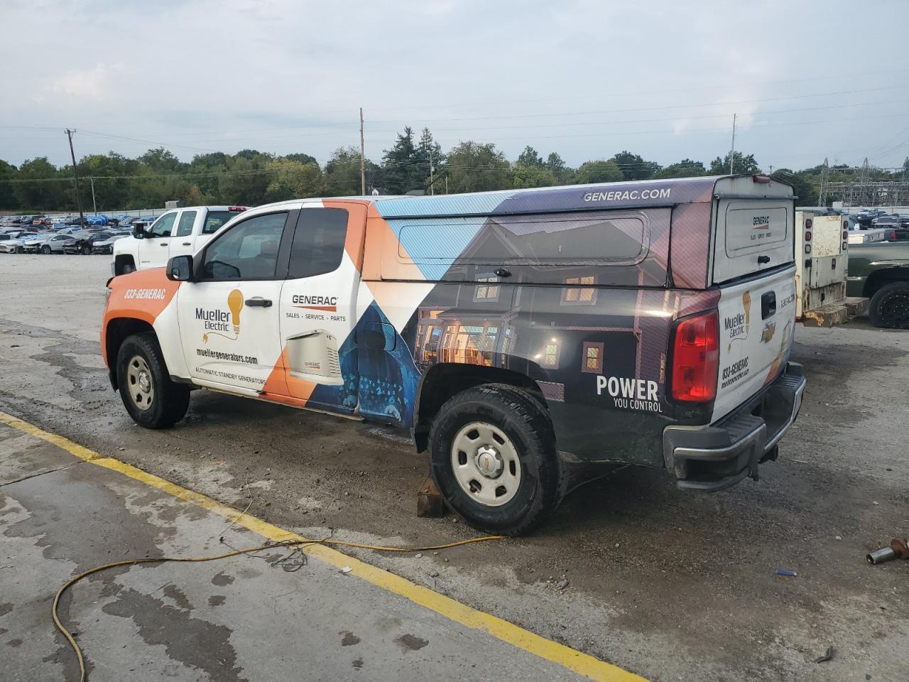 2015 Chevrolet Colorado - Фото 2