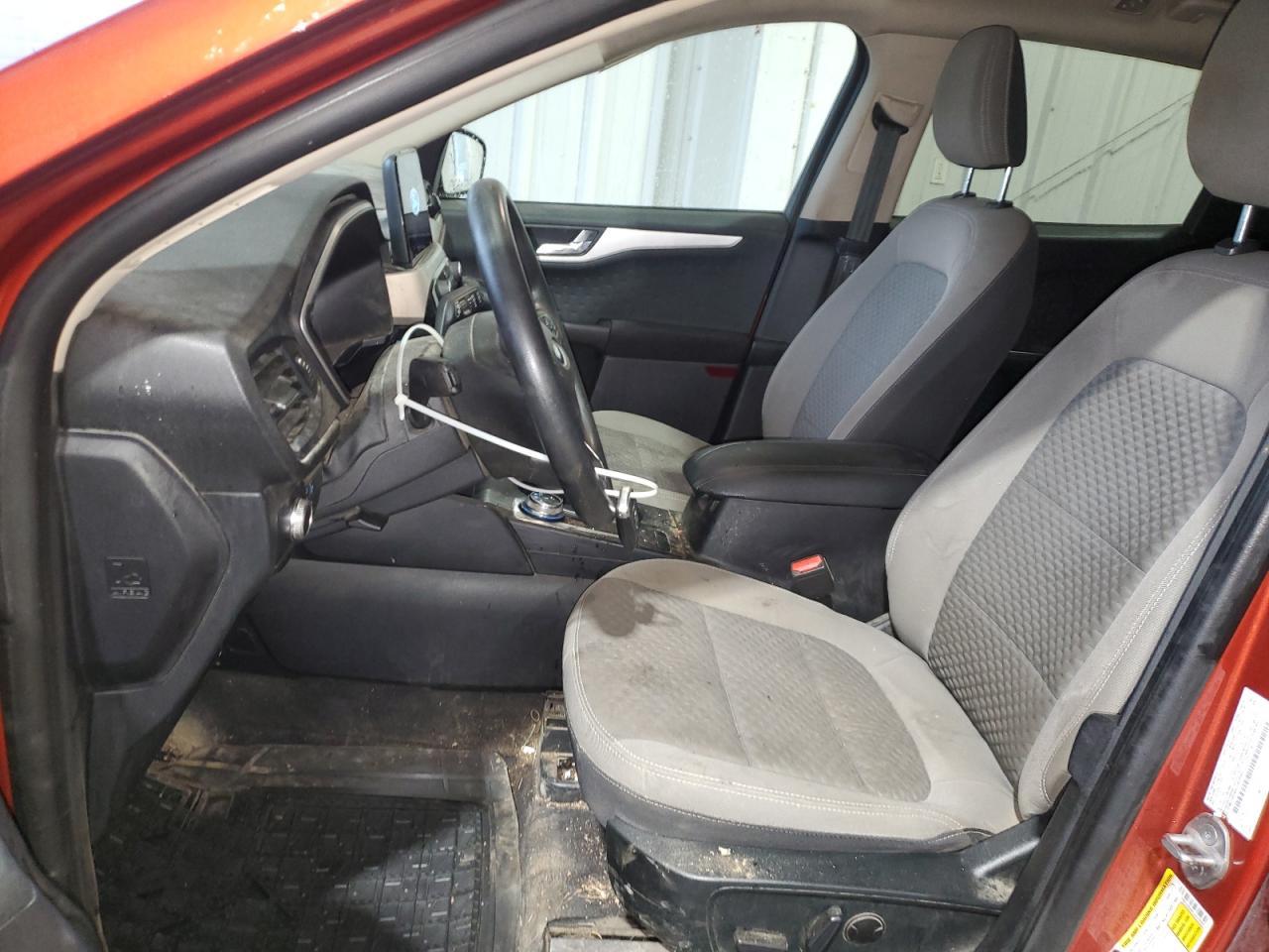 2020 Ford Escape Se - Фото 7