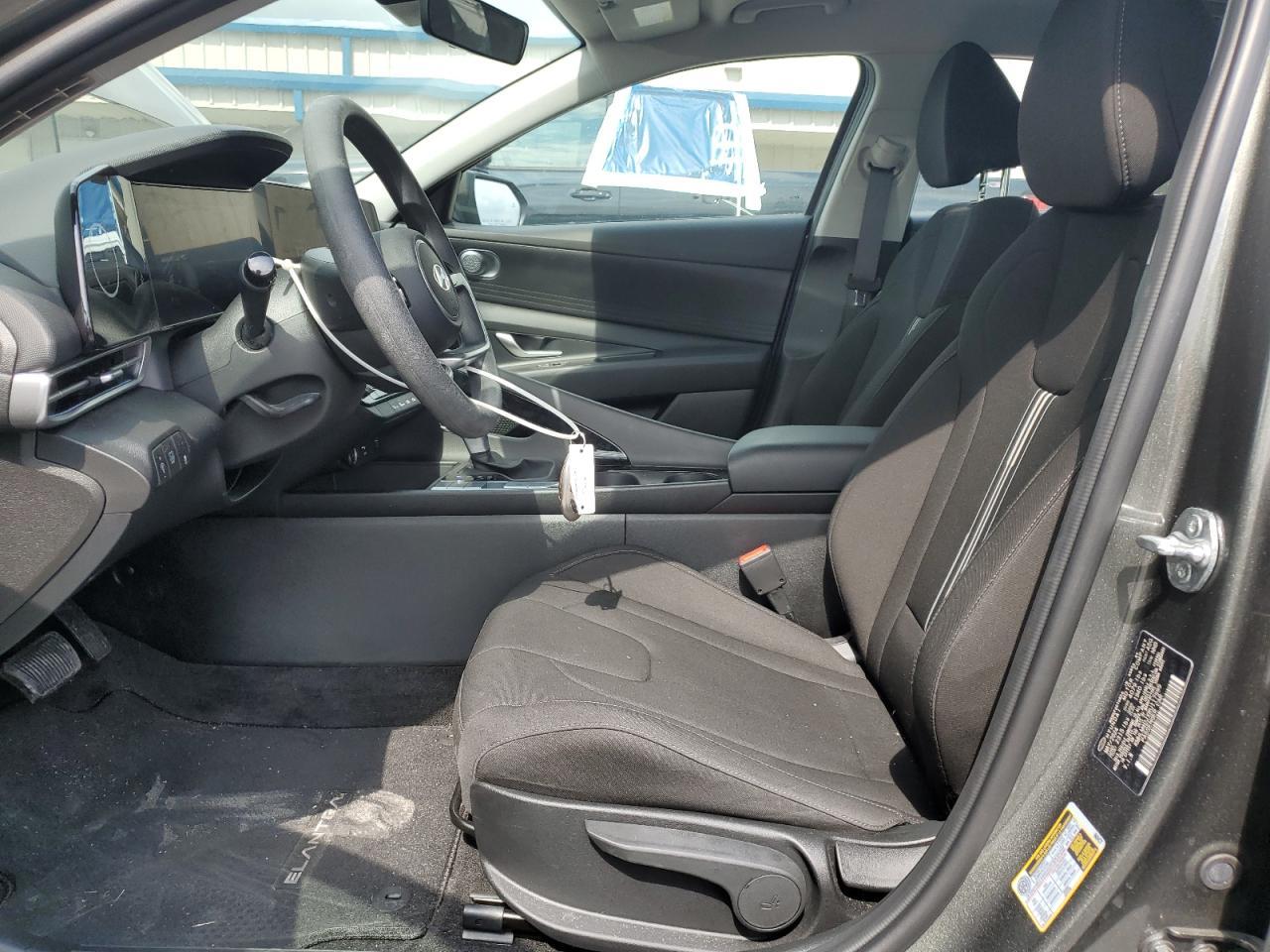 2024 Hyundai Elantra Blue - Фото 7