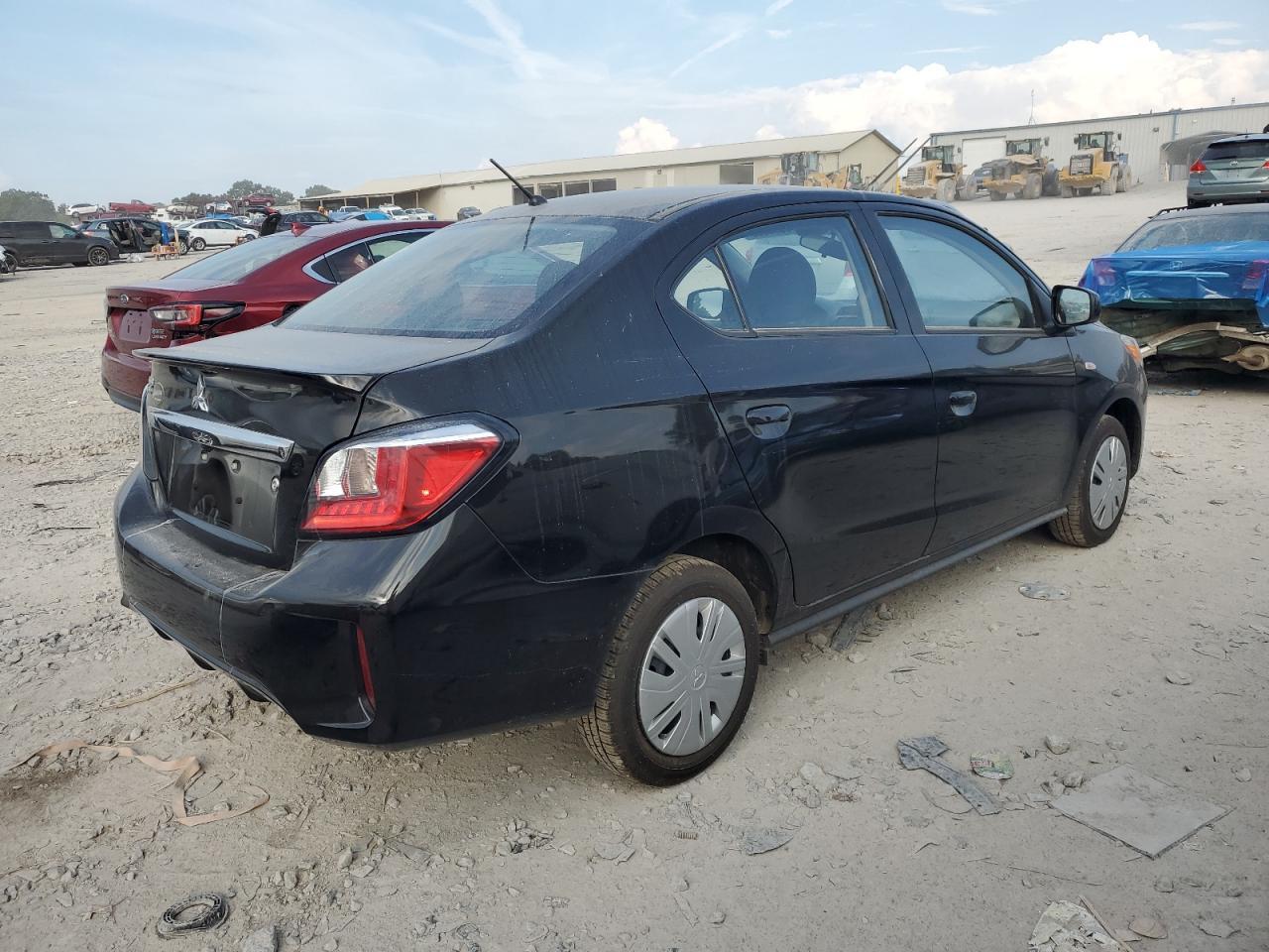 2024 Mitsubishi Mirage G4 Es - Фото 3