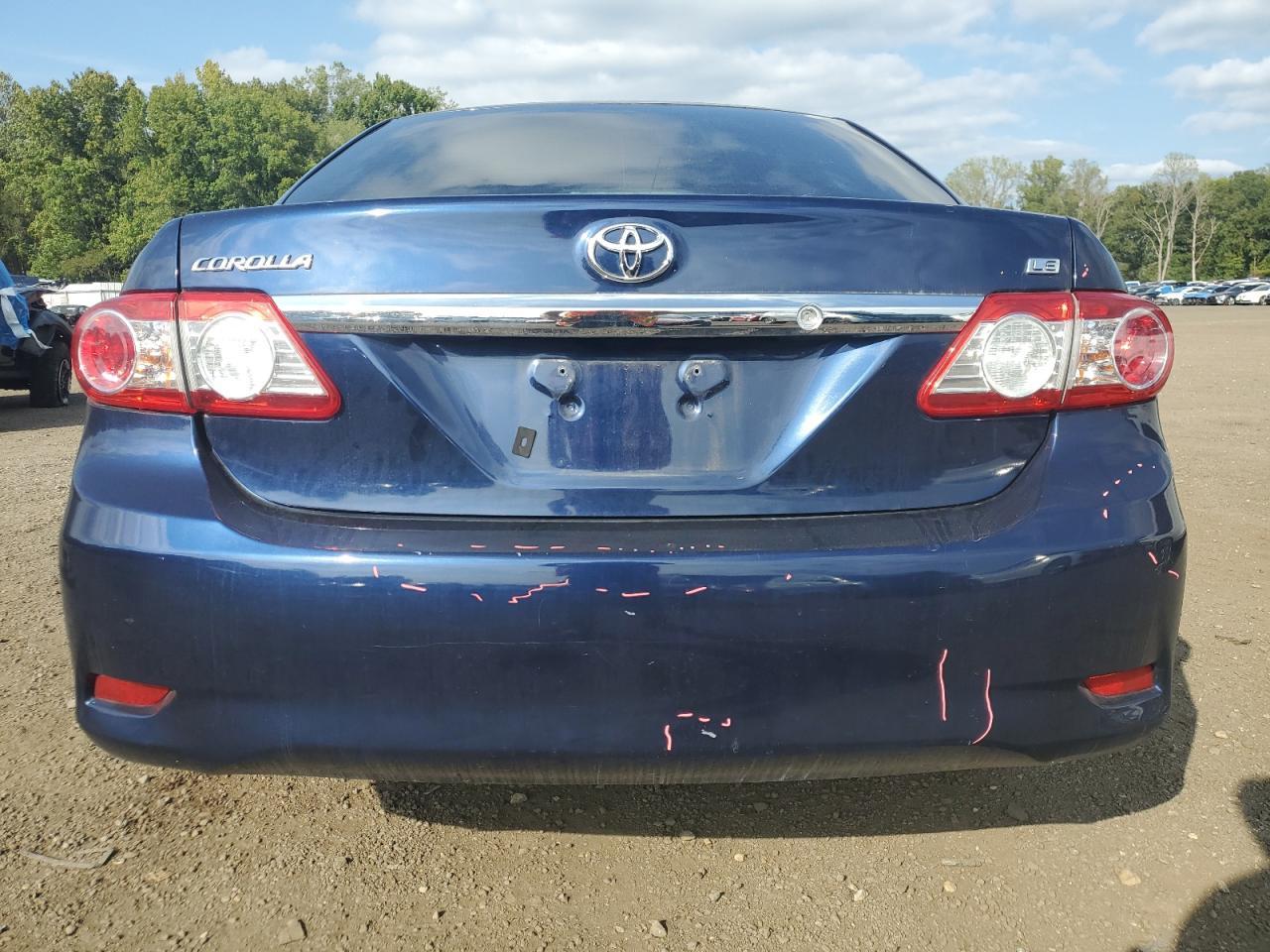 2013 Toyota Corolla Base - Фото 6