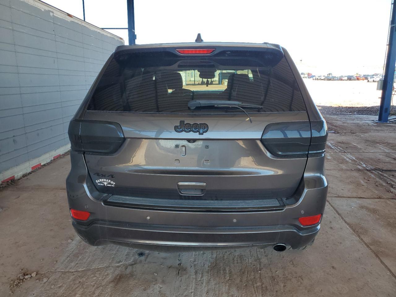 2018 Jeep Grand Cherokee Laredo - Фото 6