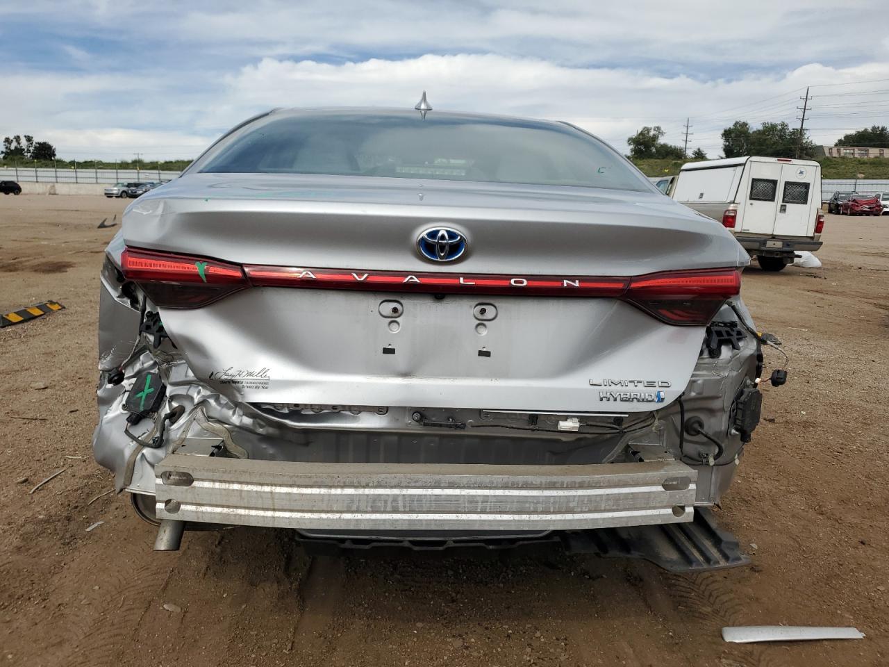 2019 Toyota Avalon Xle - Image 6
