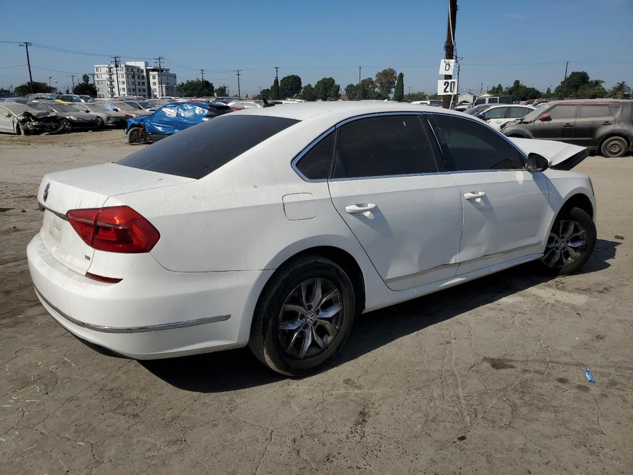 2016 Volkswagen Passat S - Image 3