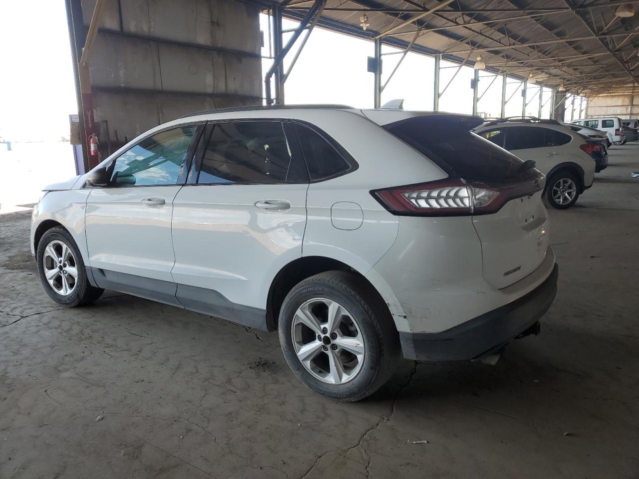 2016 Ford Edge Se - Image 2