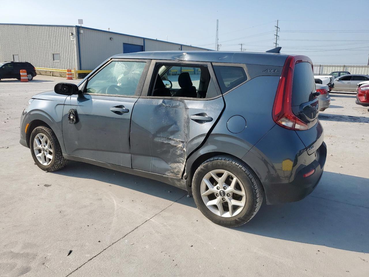 2020 Kia Soul Lx - Фото 2