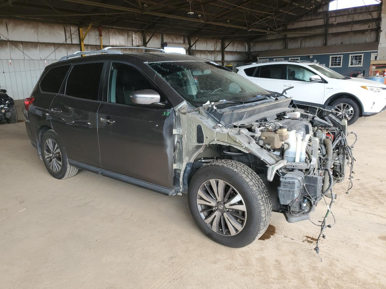 2017 Nissan Pathfinder S - Фото 4