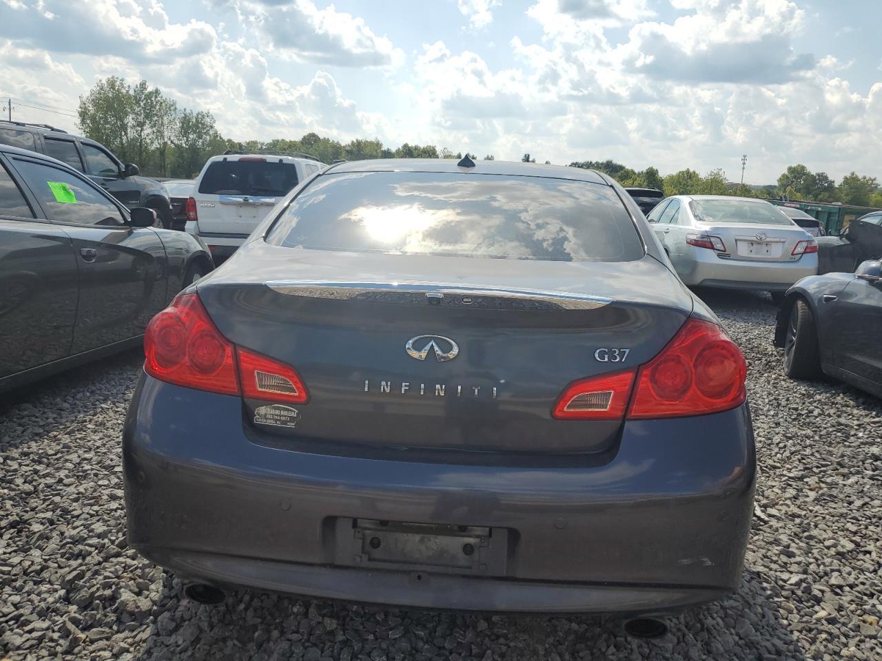 2012 Infiniti G37 Base - Image 6