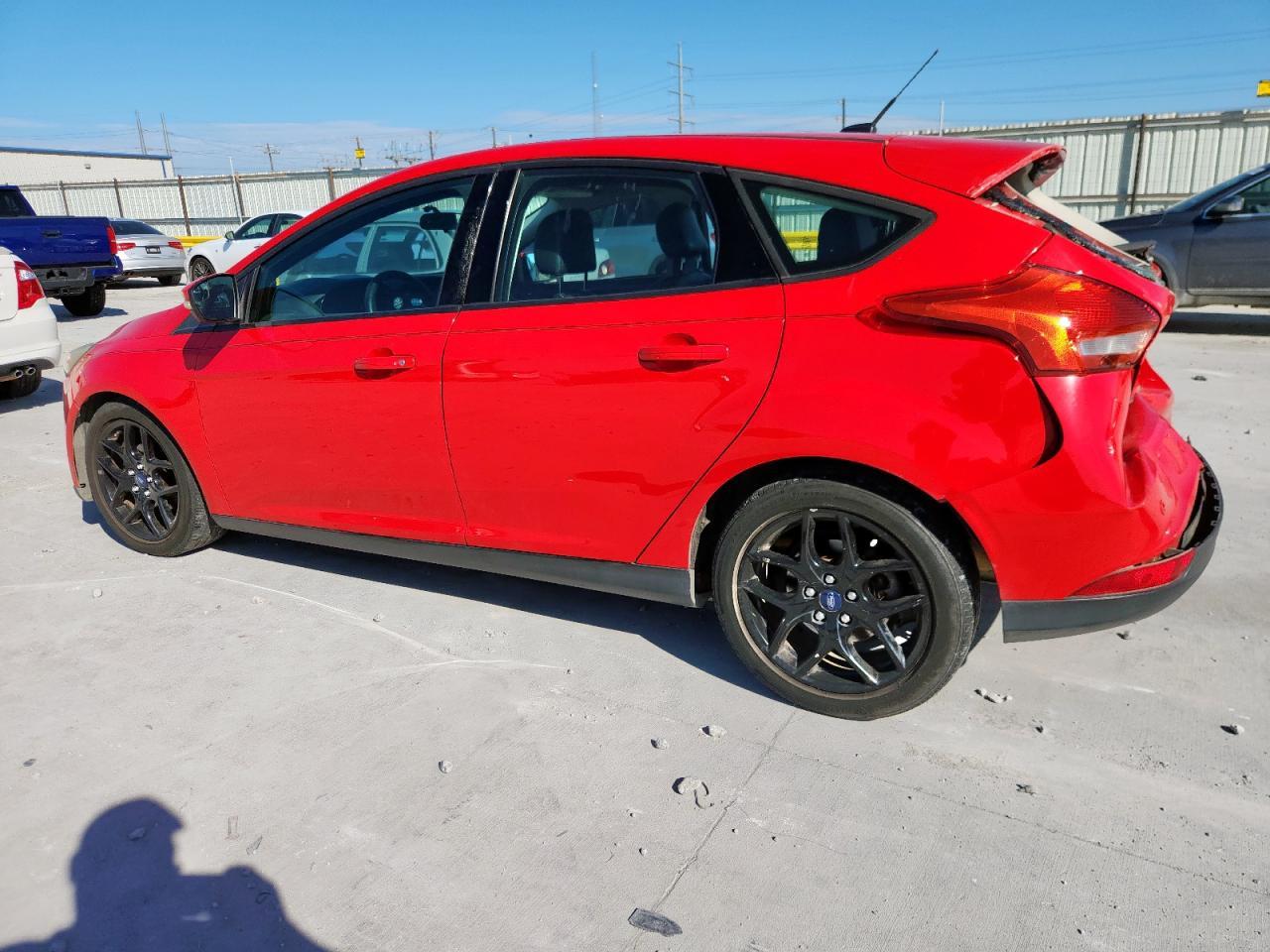 2016 Ford Focus Se - Image 2
