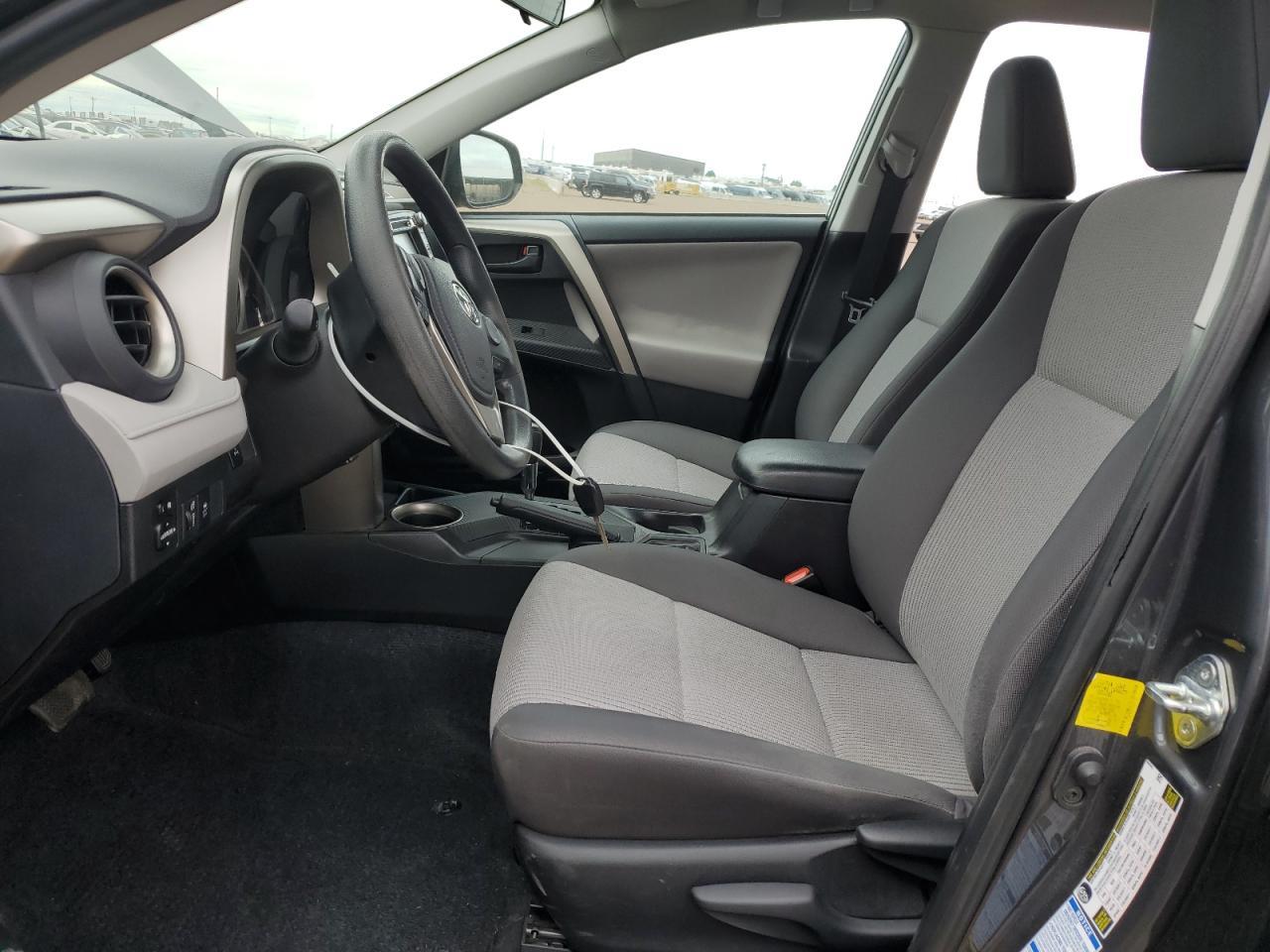2015 Toyota Rav4 Le - Image 7