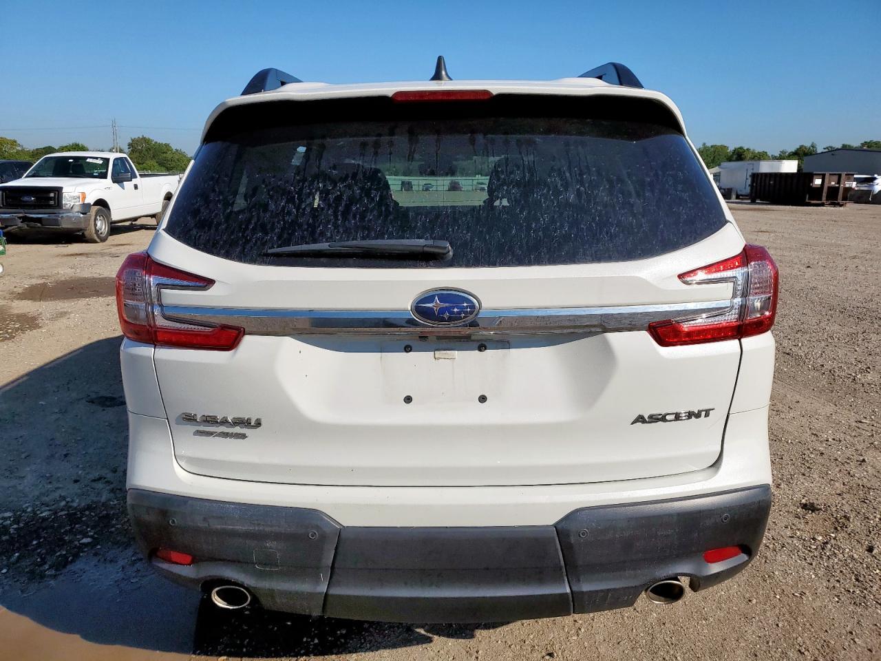 2023 Subaru Ascent Premium - Image 6
