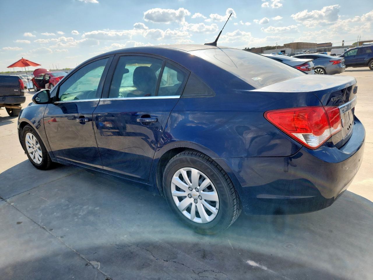 2011 Chevrolet Cruze Lt - Фото 2
