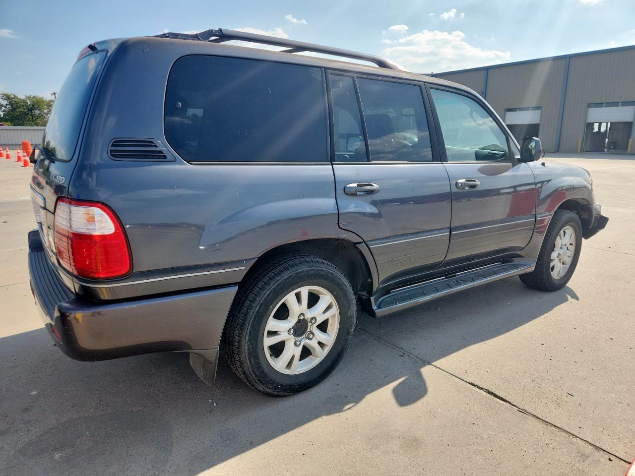 2004 Lexus Lx 470 - Фото 3