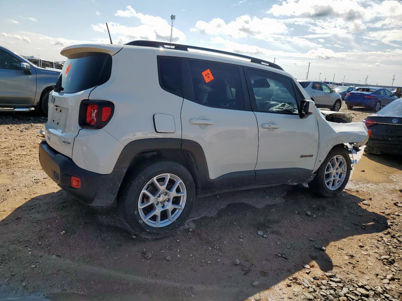 2021 Jeep Renegade Latitude - Фото 3