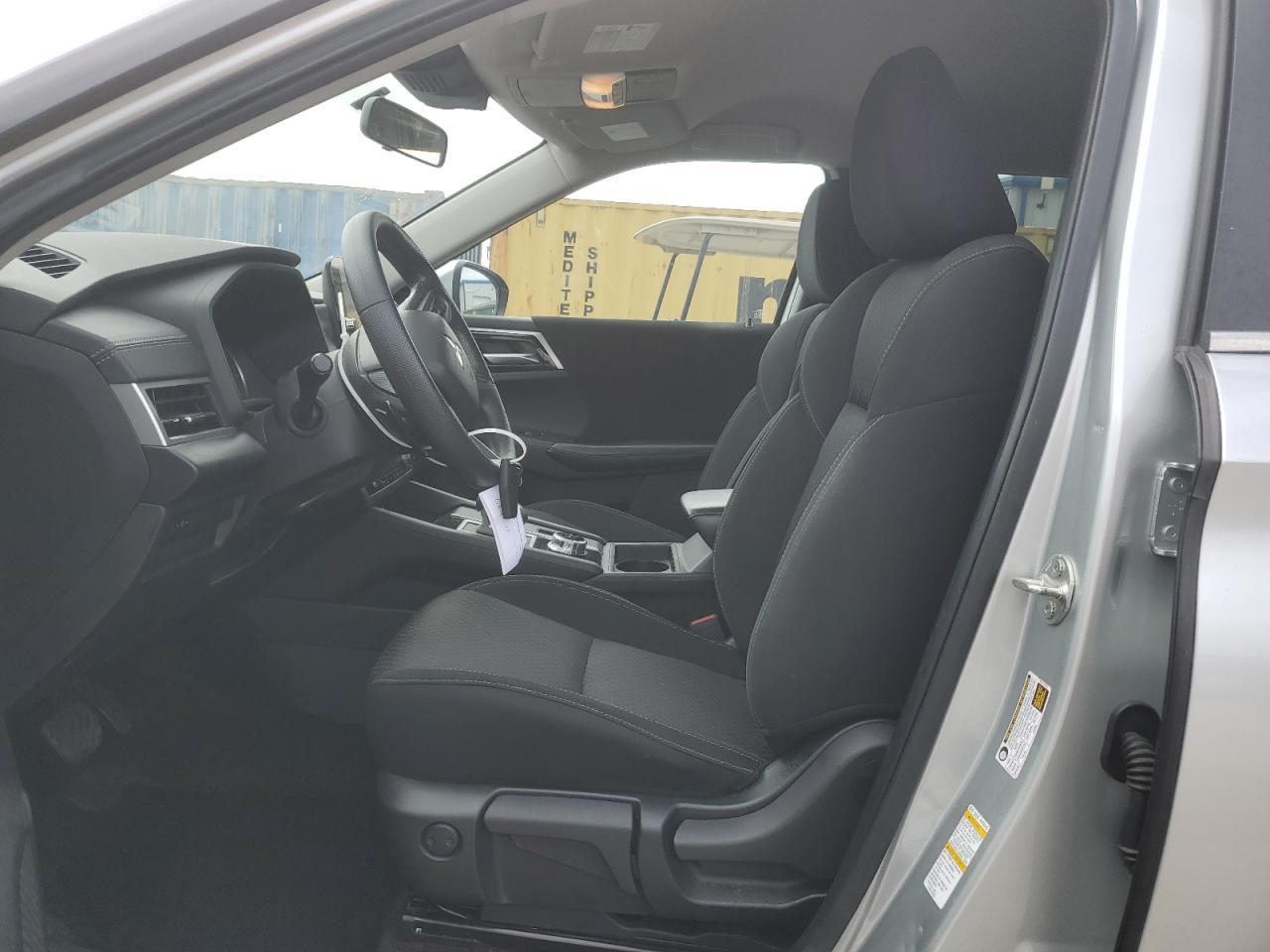 2022 Mitsubishi Outlander Es - Фото 7