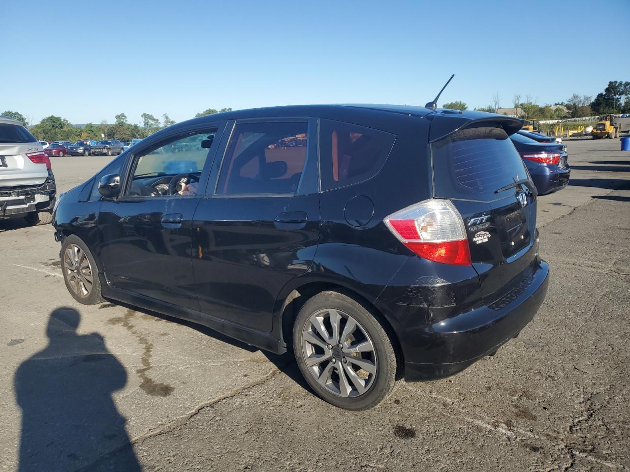 2013 Honda Fit Sport - Фото 2