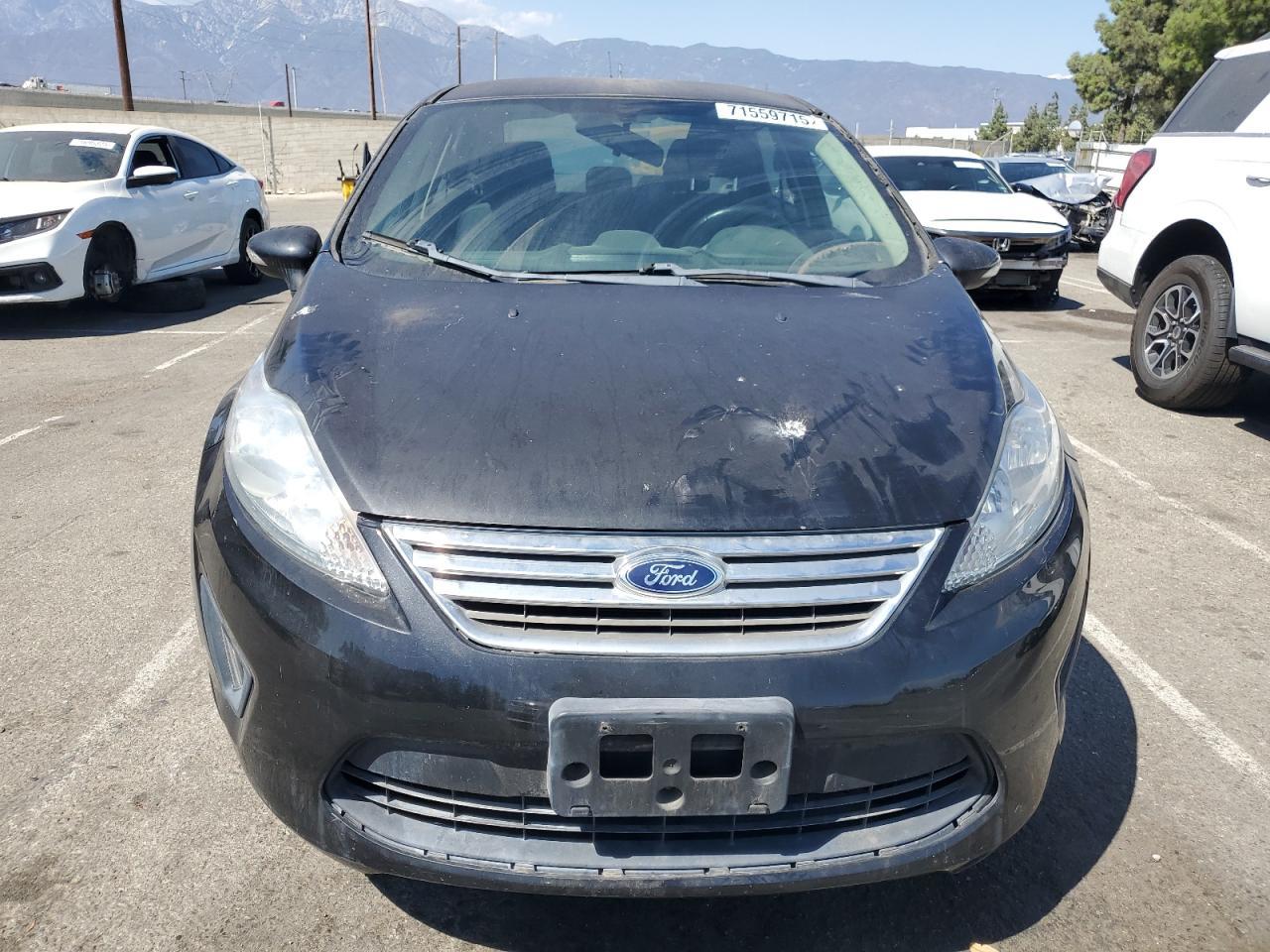 2013 Ford Fiesta Se - Image 5