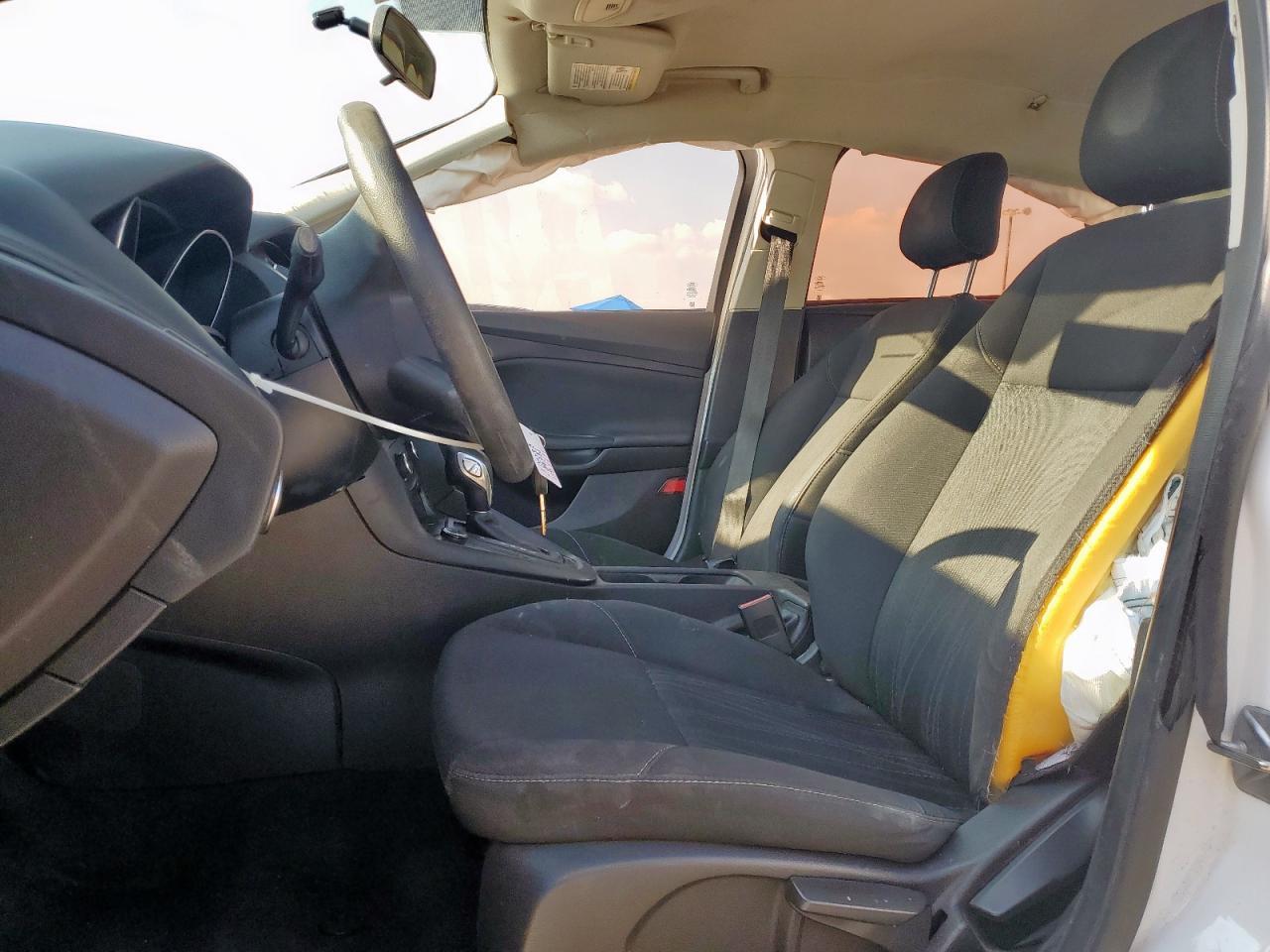 2016 Ford Focus S - Фото 7