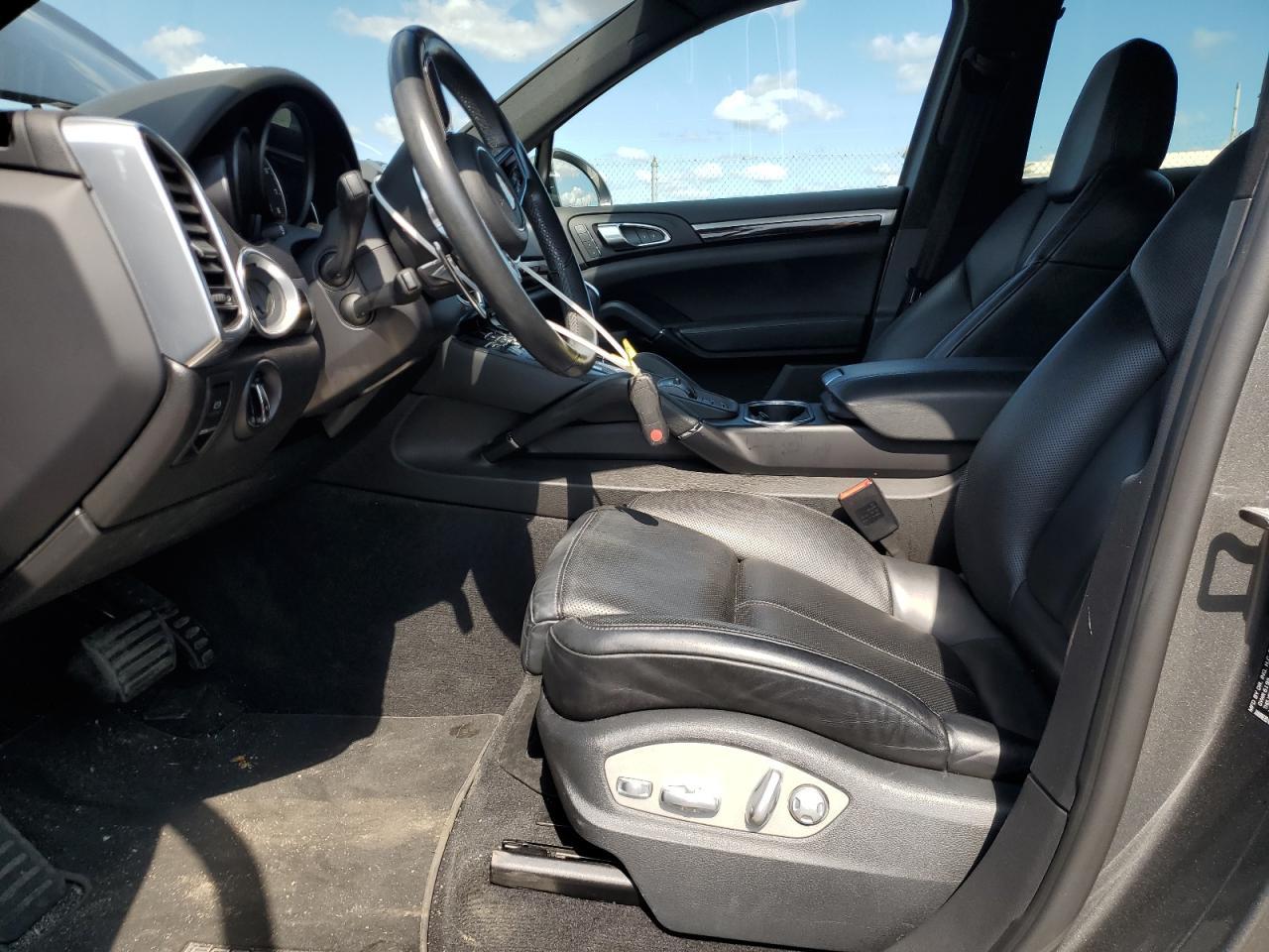 2016 Porsche Cayenne - Фото 7