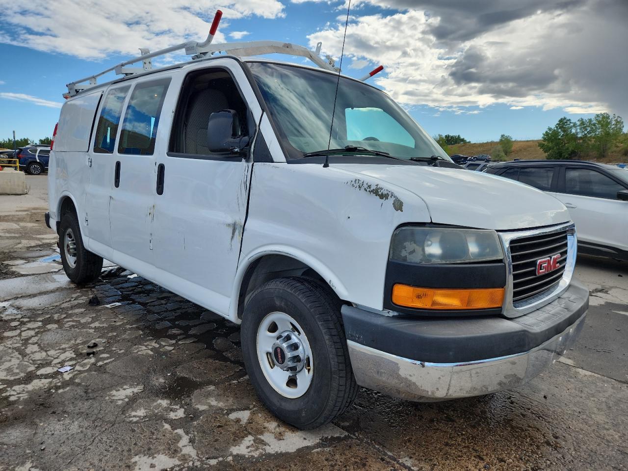 2012 GMC Savana G2500 - Фото 4