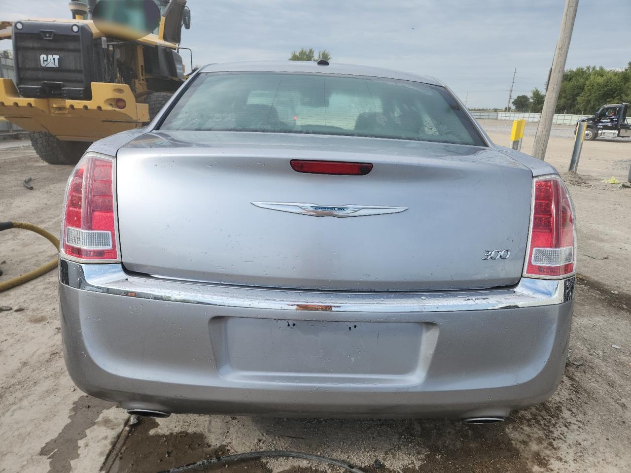 2013 Chrysler 300 - Фото 6