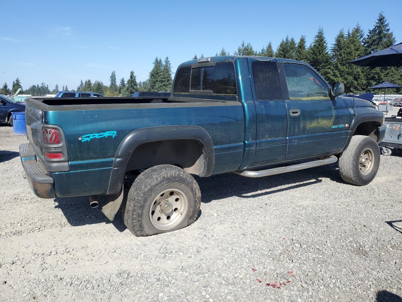 1998 Dodge Ram 1500 - Image 3
