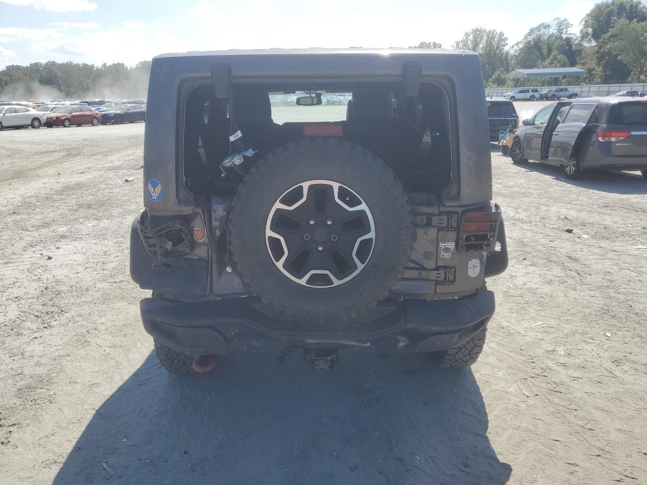 2016 Jeep Wrangler Unlimited Rubicon - Фото 6