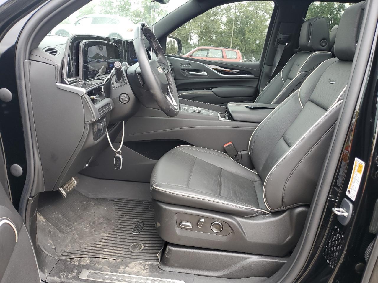 2023 Cadillac Escalade Sport - Фото 7