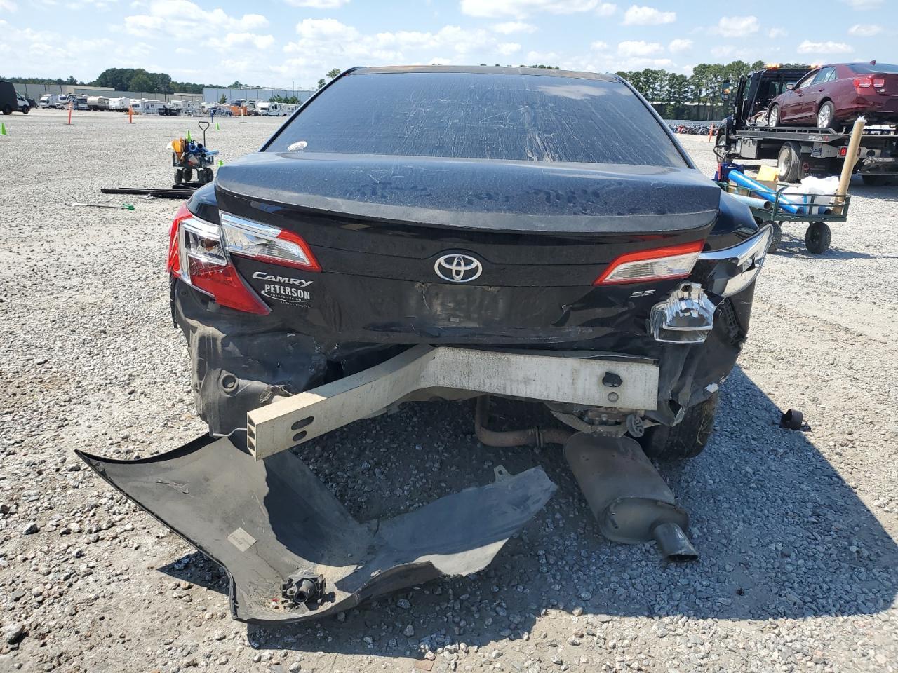 2012 Toyota Camry Base - Фото 6