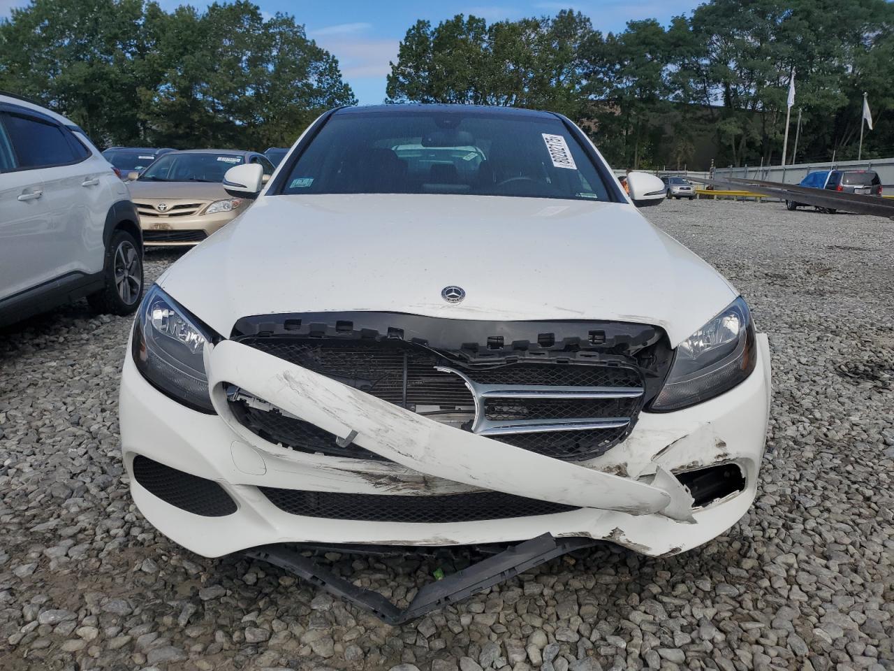 2018 Mercedes-Benz C 300 4Matic - Фото 5