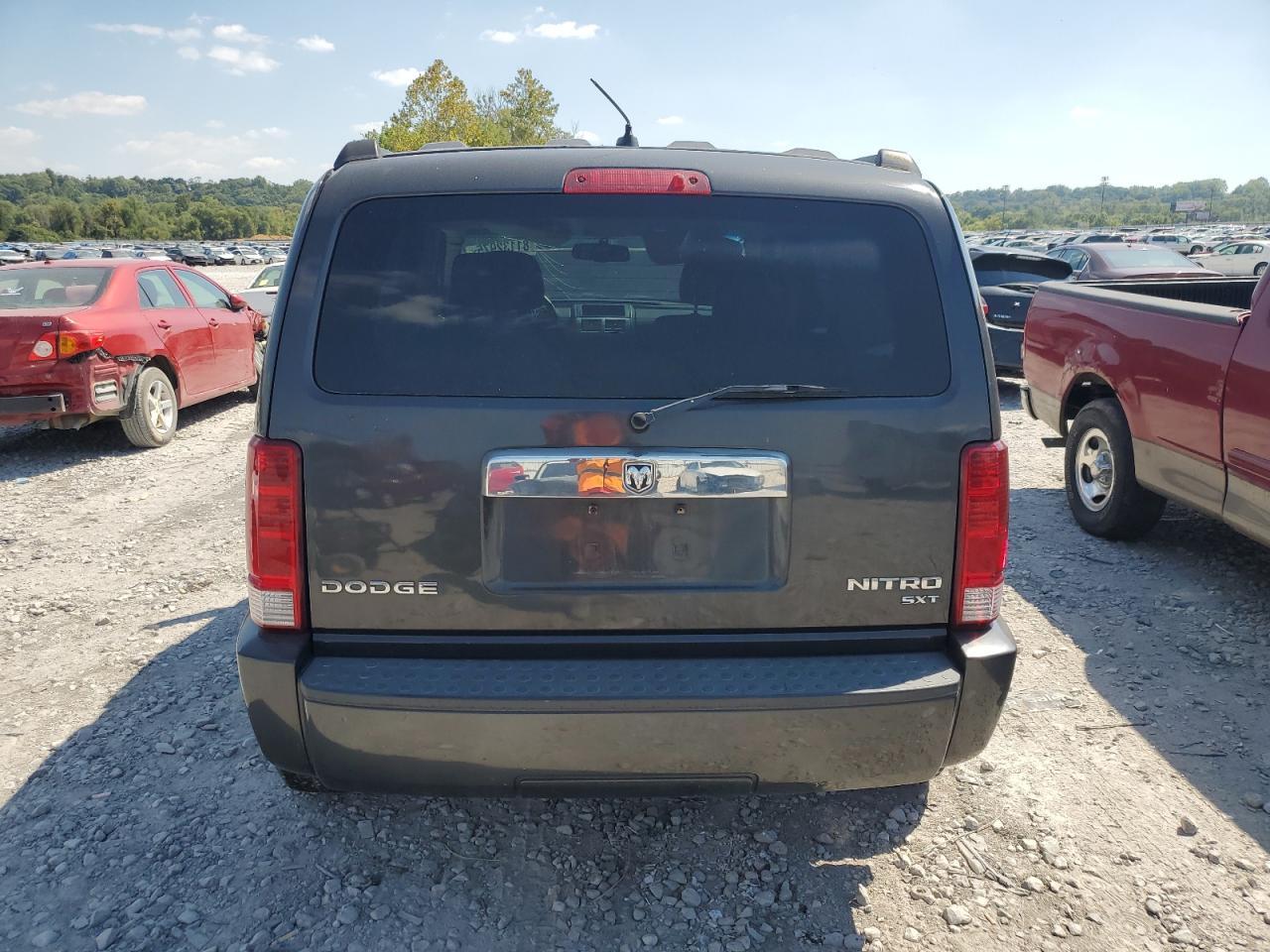 2010 Dodge Nitro Sxt - Фото 6