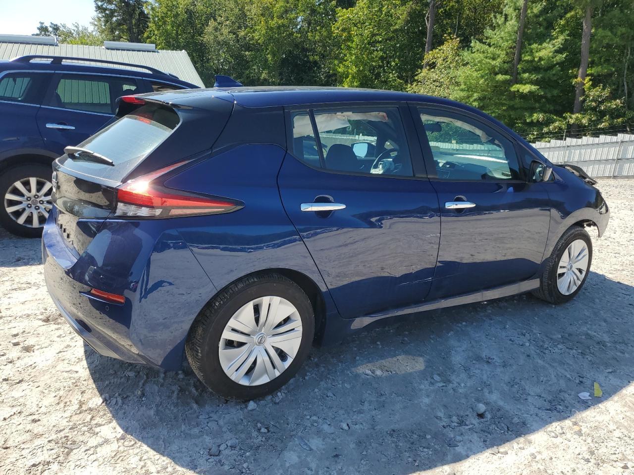 2025 Nissan Leaf S - Фото 3