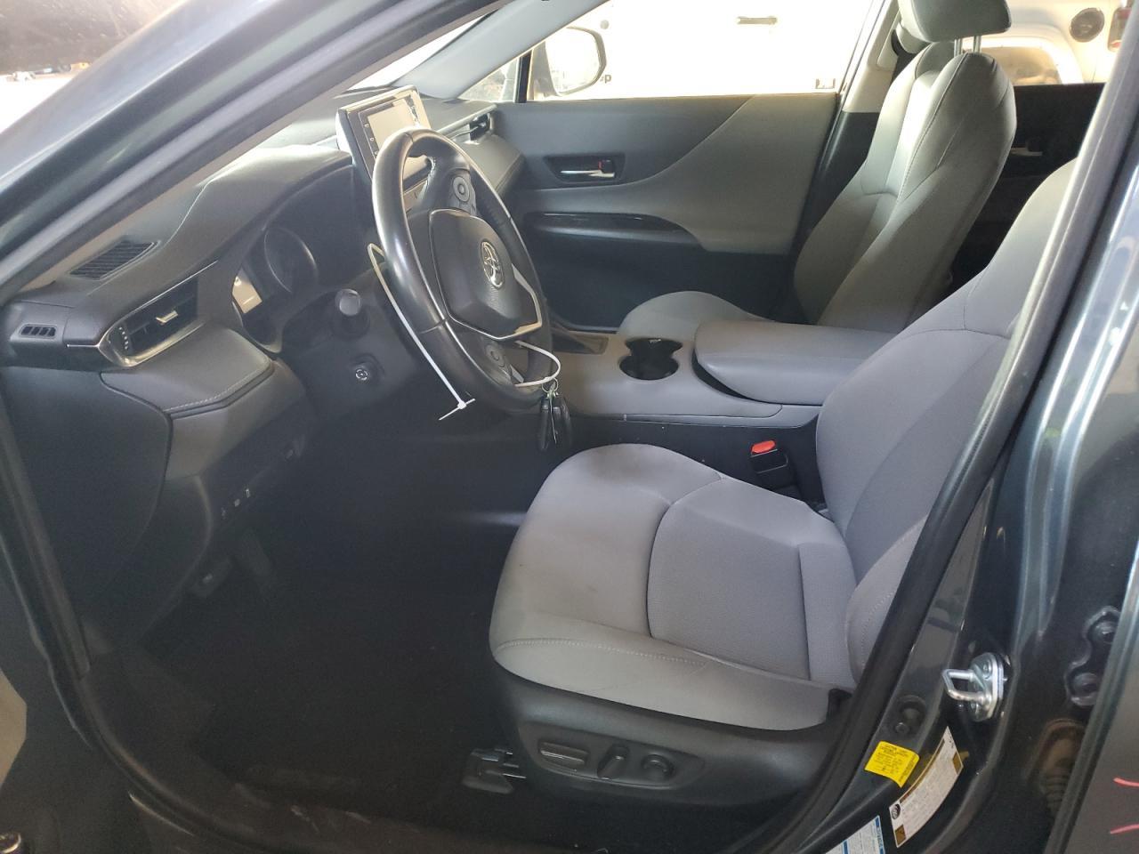 2021 Toyota Venza Le - Фото 7