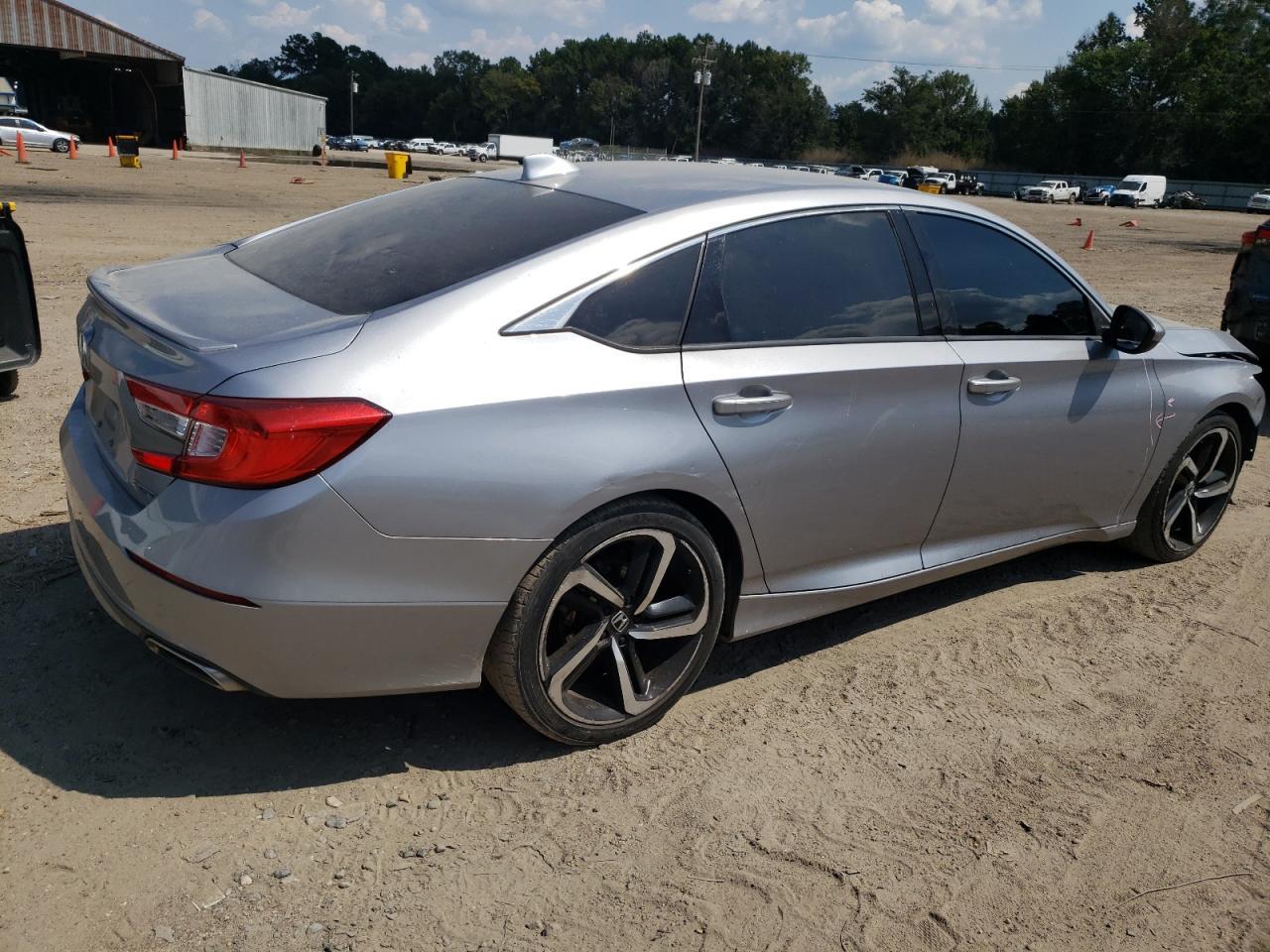 2020 Honda Accord Sport - Фото 3