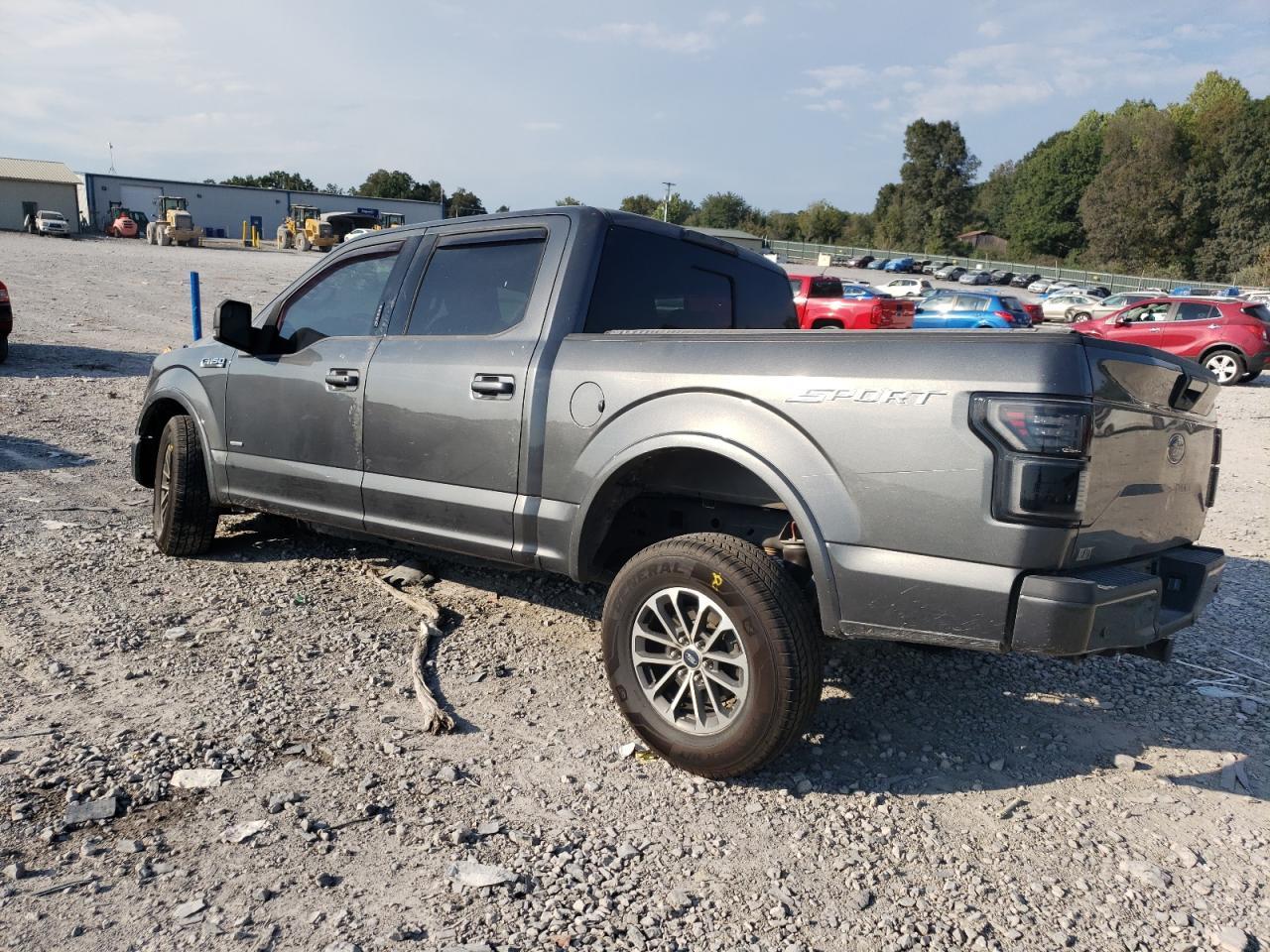 2016 Ford F150 Supercrew - Фото 2