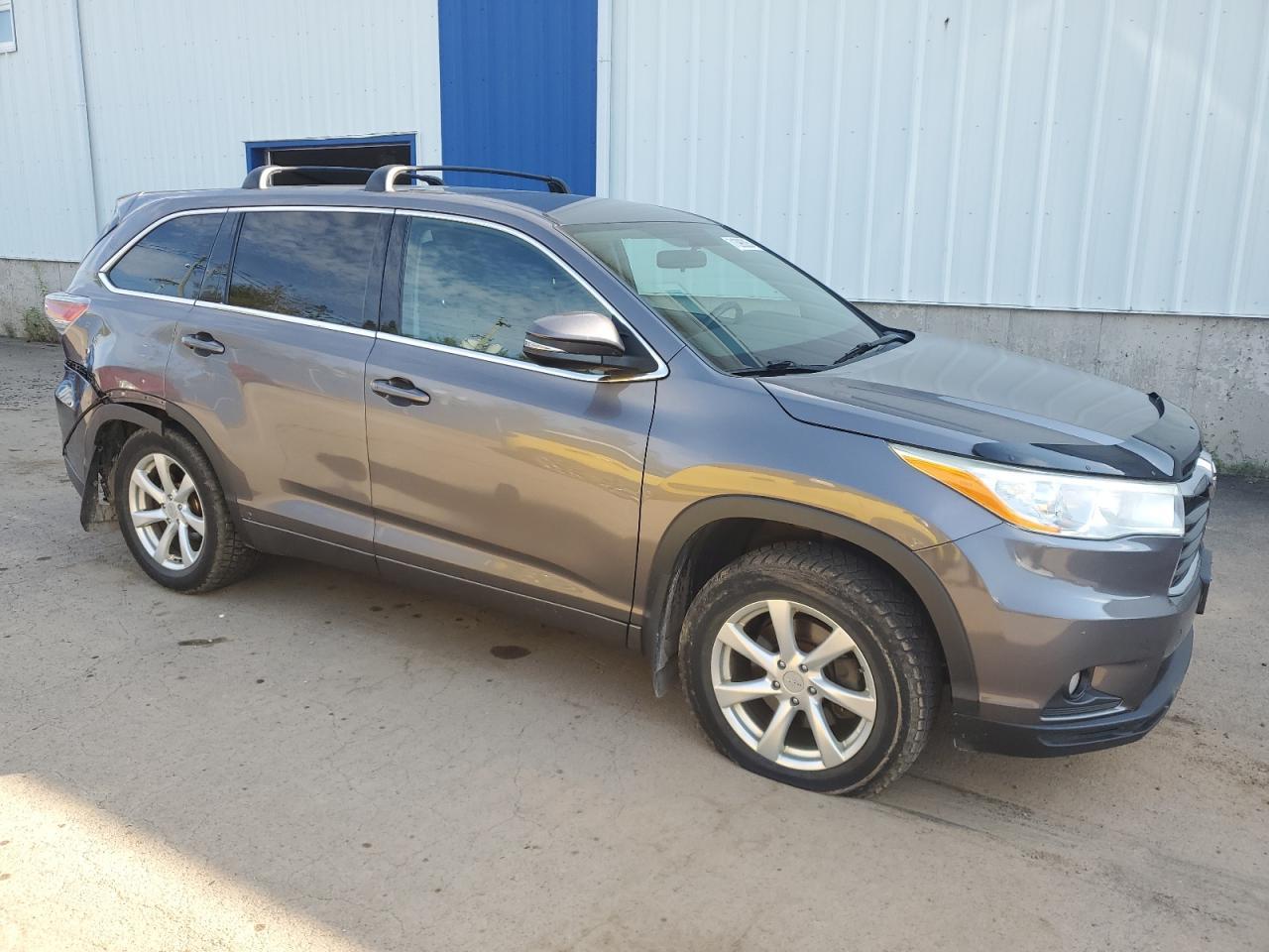 2016 Toyota Highlander Le - Фото 4