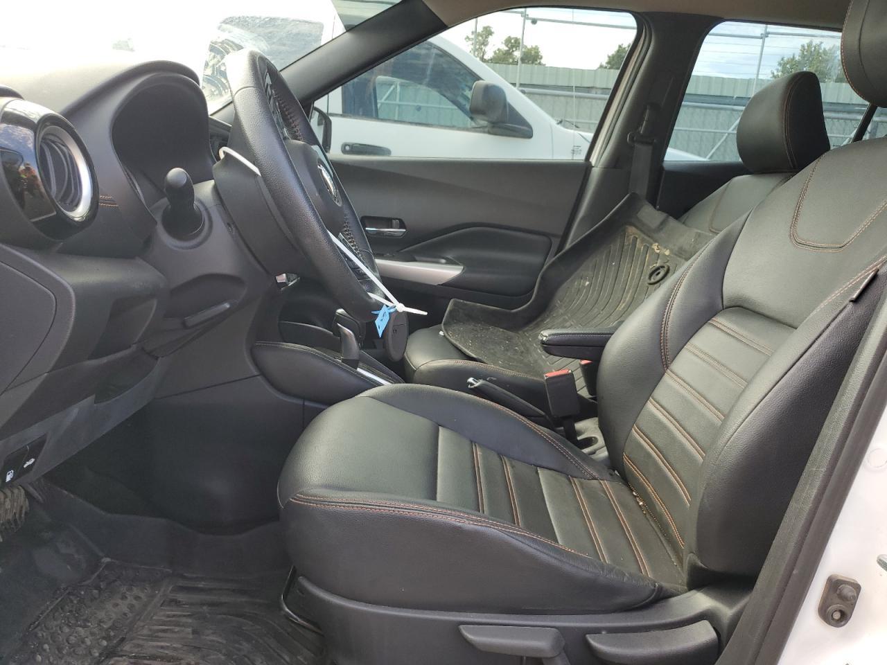 2020 Nissan Kicks Sr - Image 7