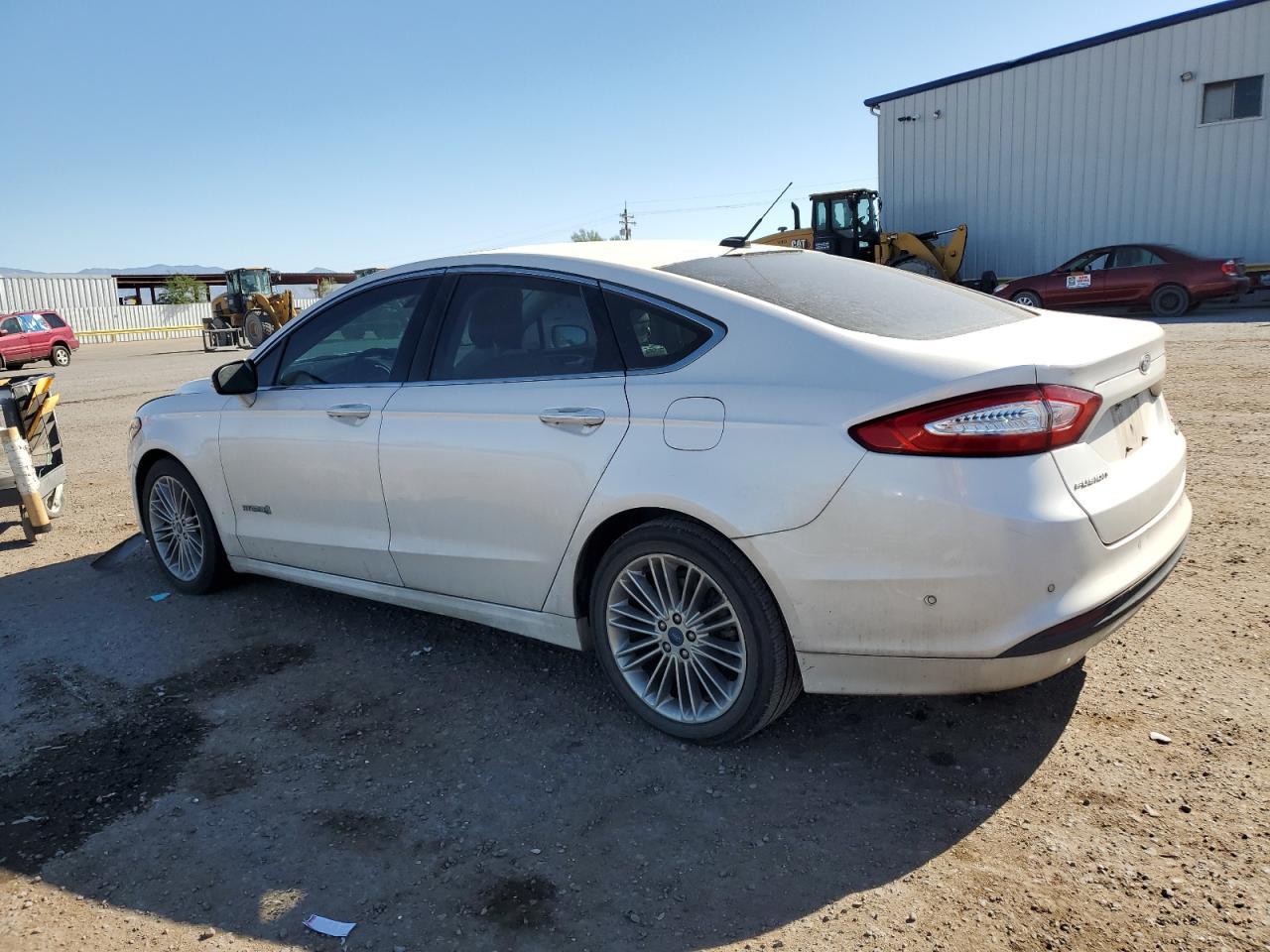 2014 Ford Fusion Se Hybrid - Image 2