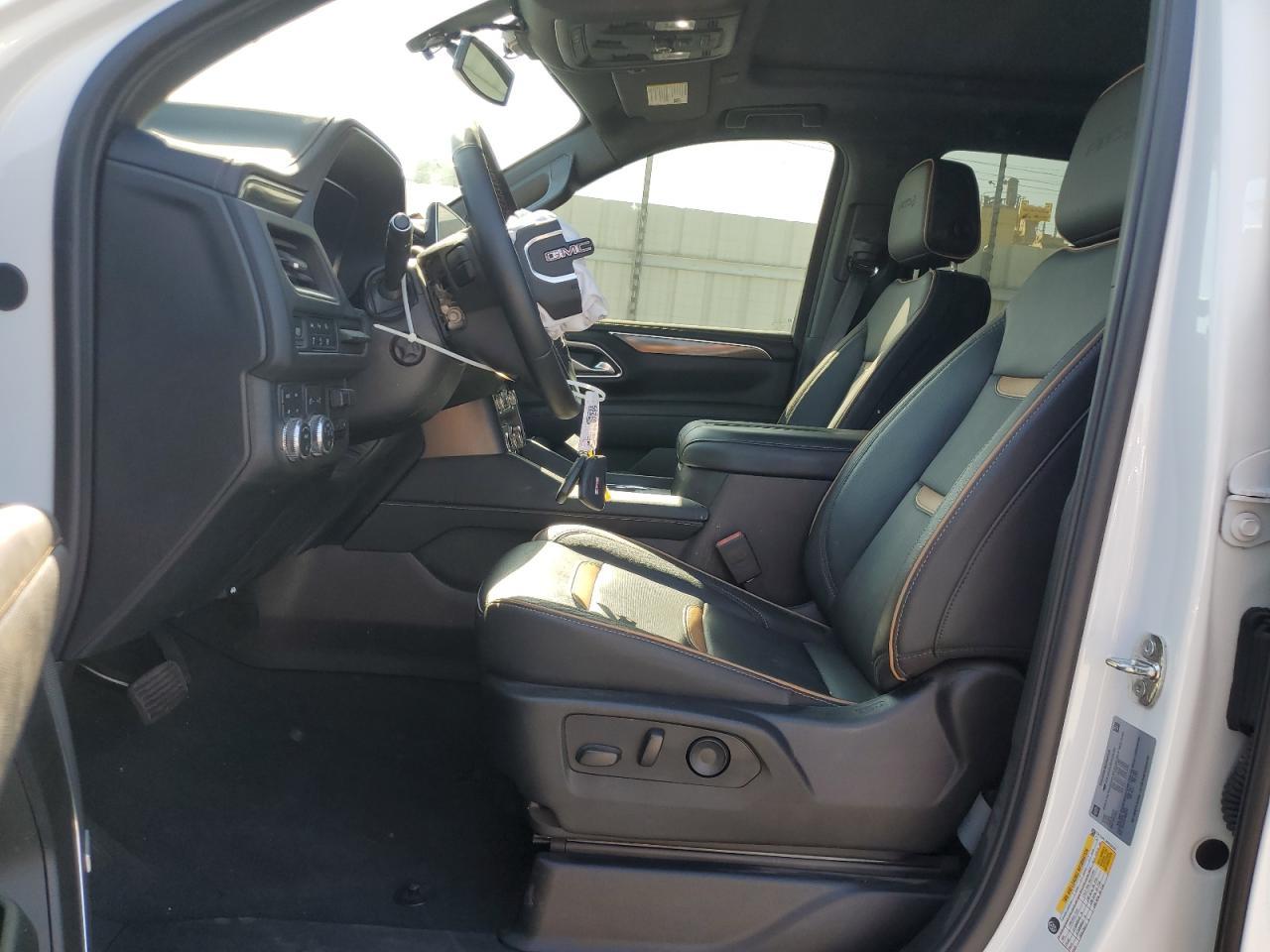 2024 GMC Yukon Xl K1500 At4 - Фото 7